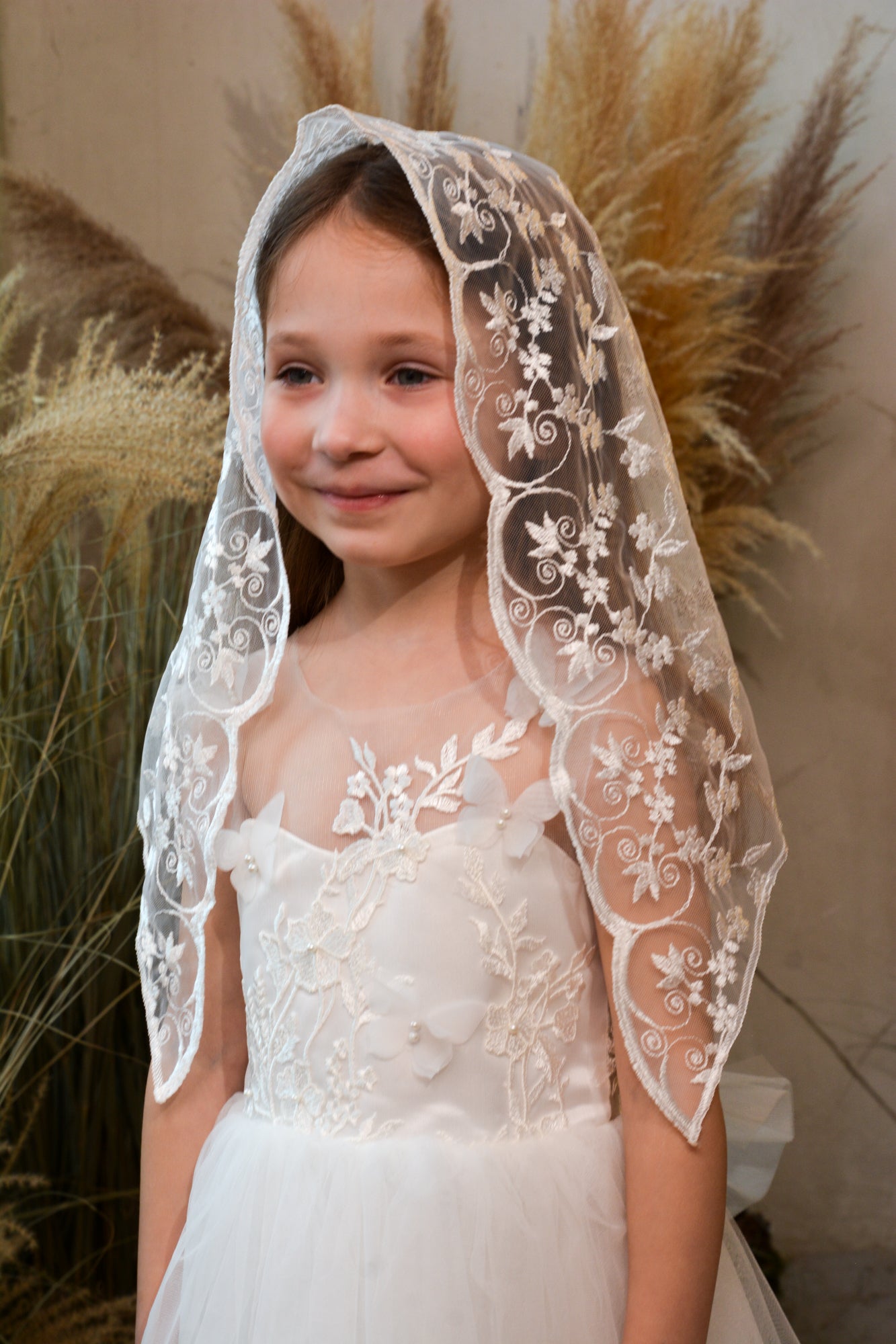 SHORT IVORY VEIL
