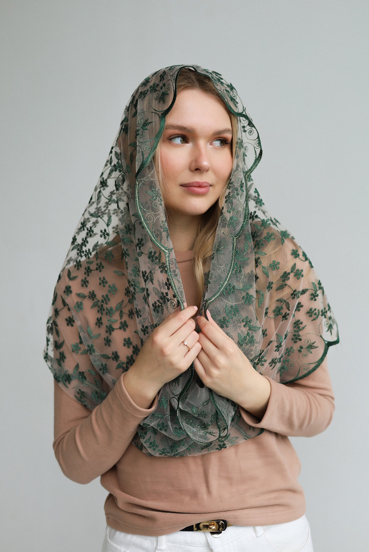 Green Infinity Mantilla - MariaVeils