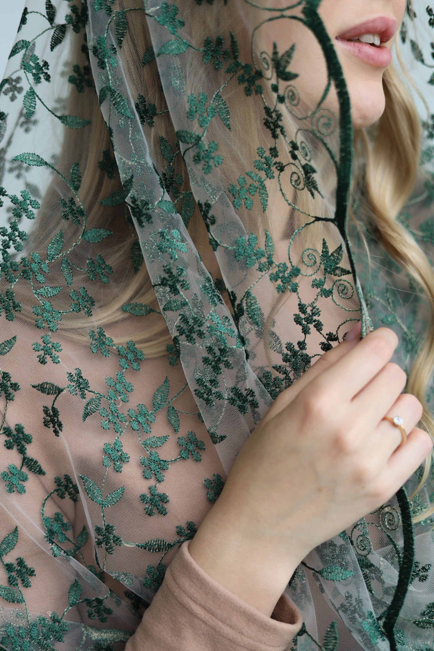 Green Infinity Mantilla - MariaVeils