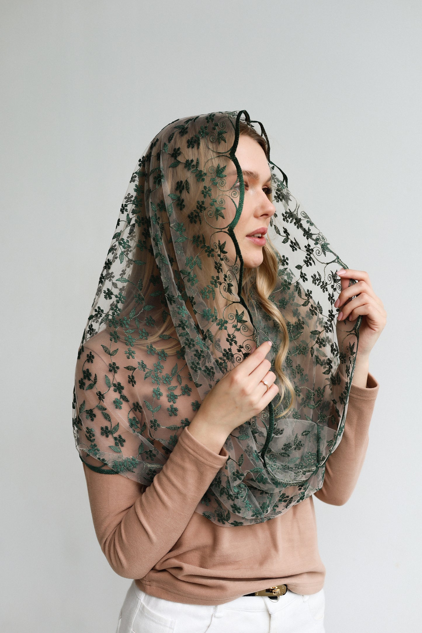 Green Infinity Mantilla - MariaVeils