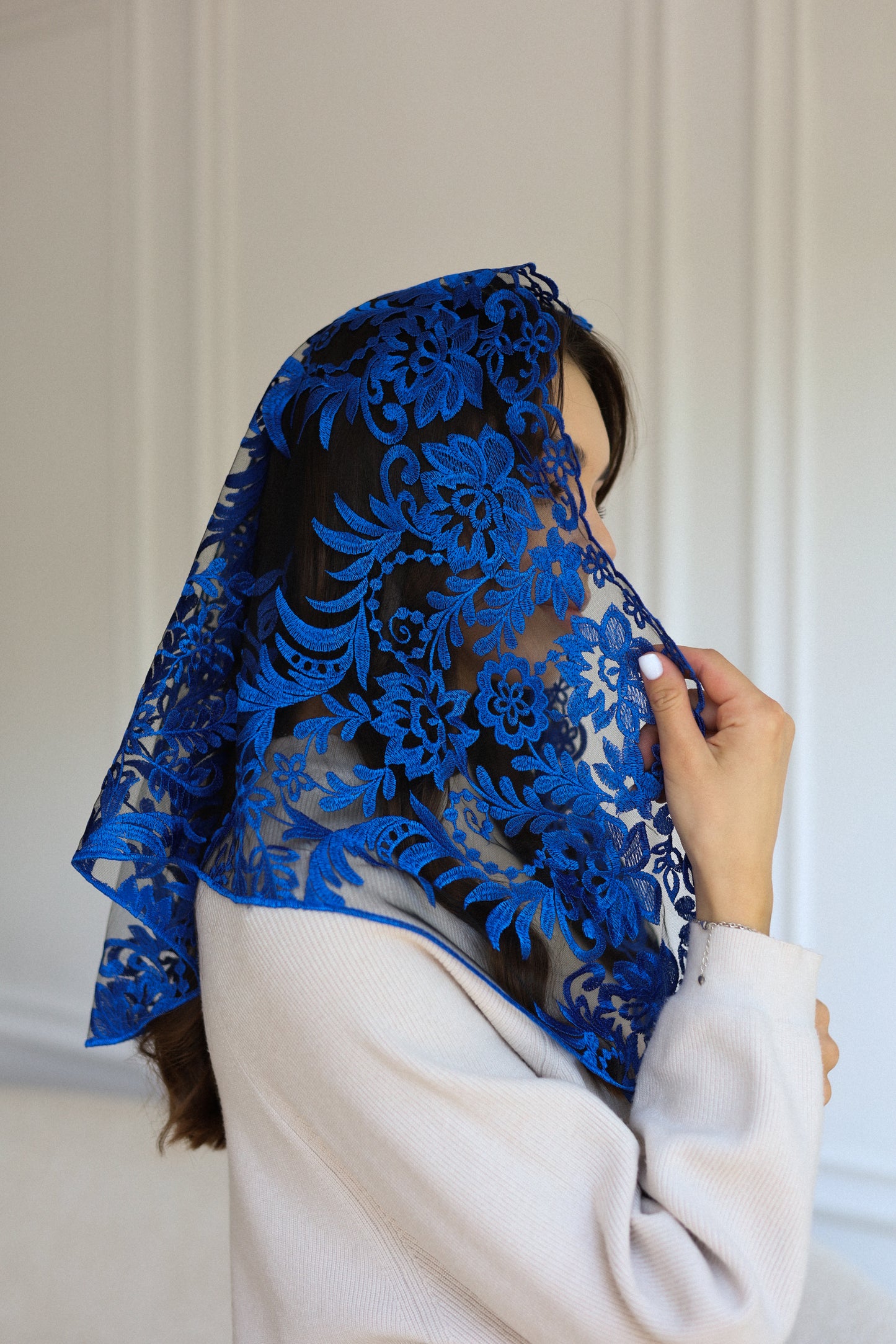 NEW BLUE VEIL