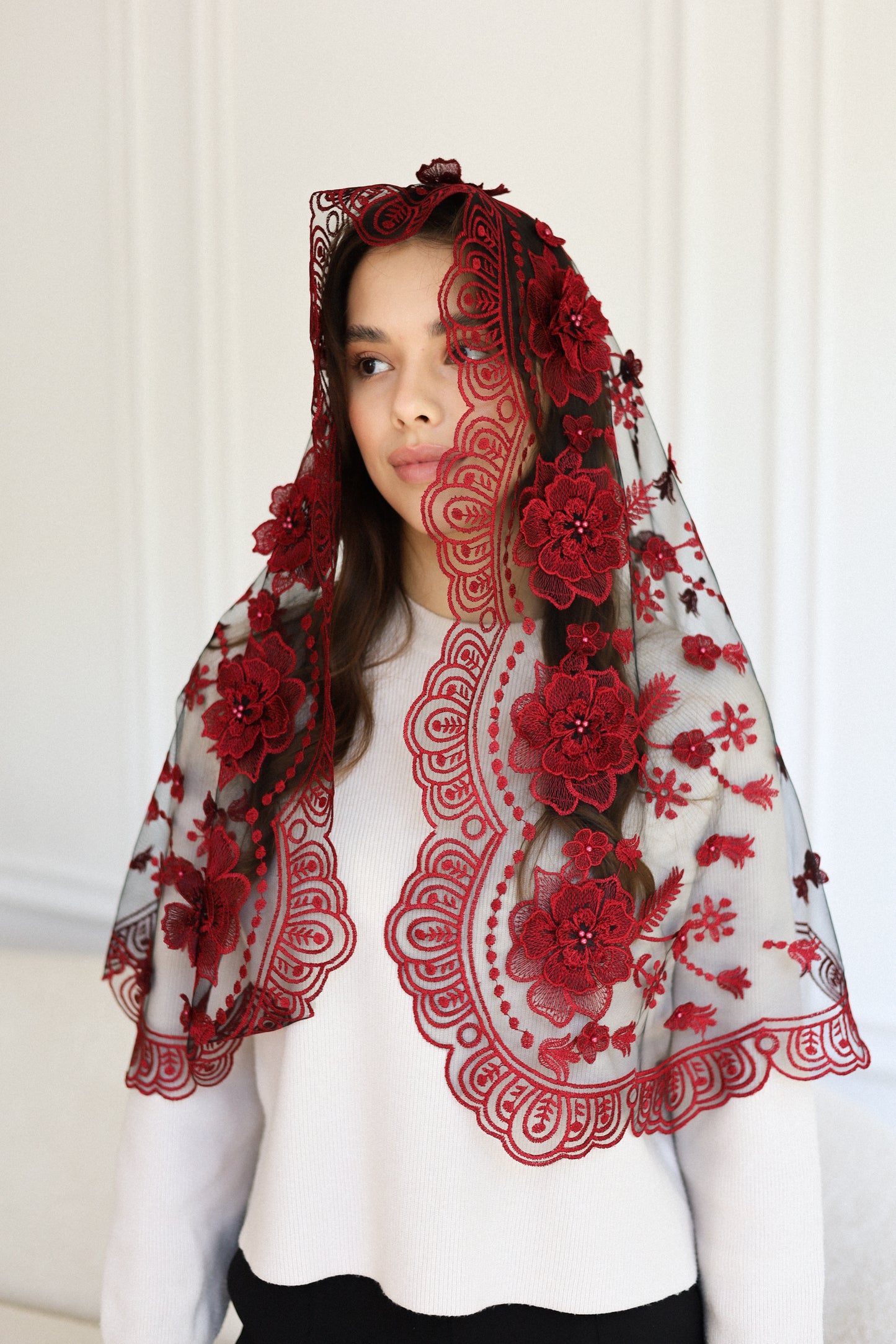 NEW 3D BURGDUNDY MANTILLA