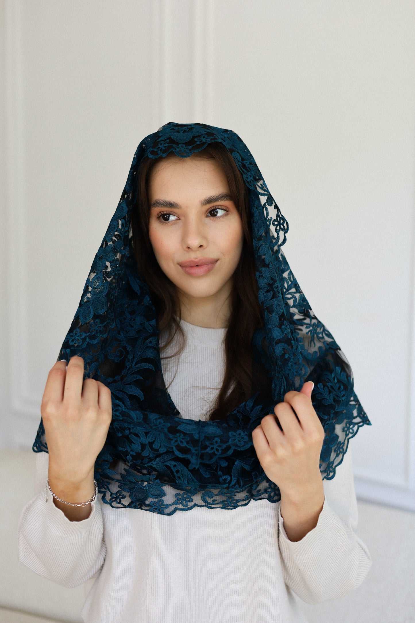 NEW EMERALD VEIL
