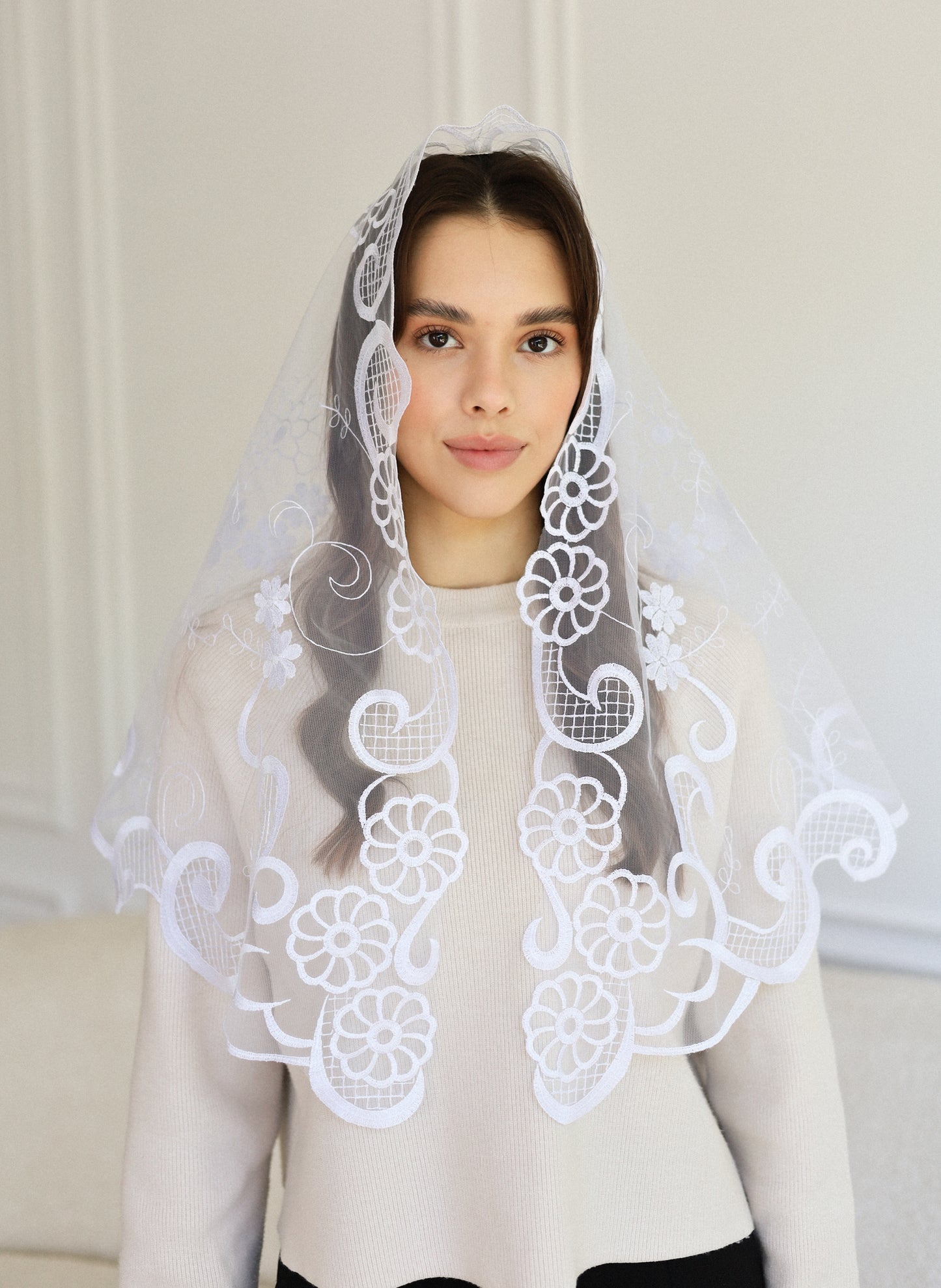 LONG FLORAL VEIL
