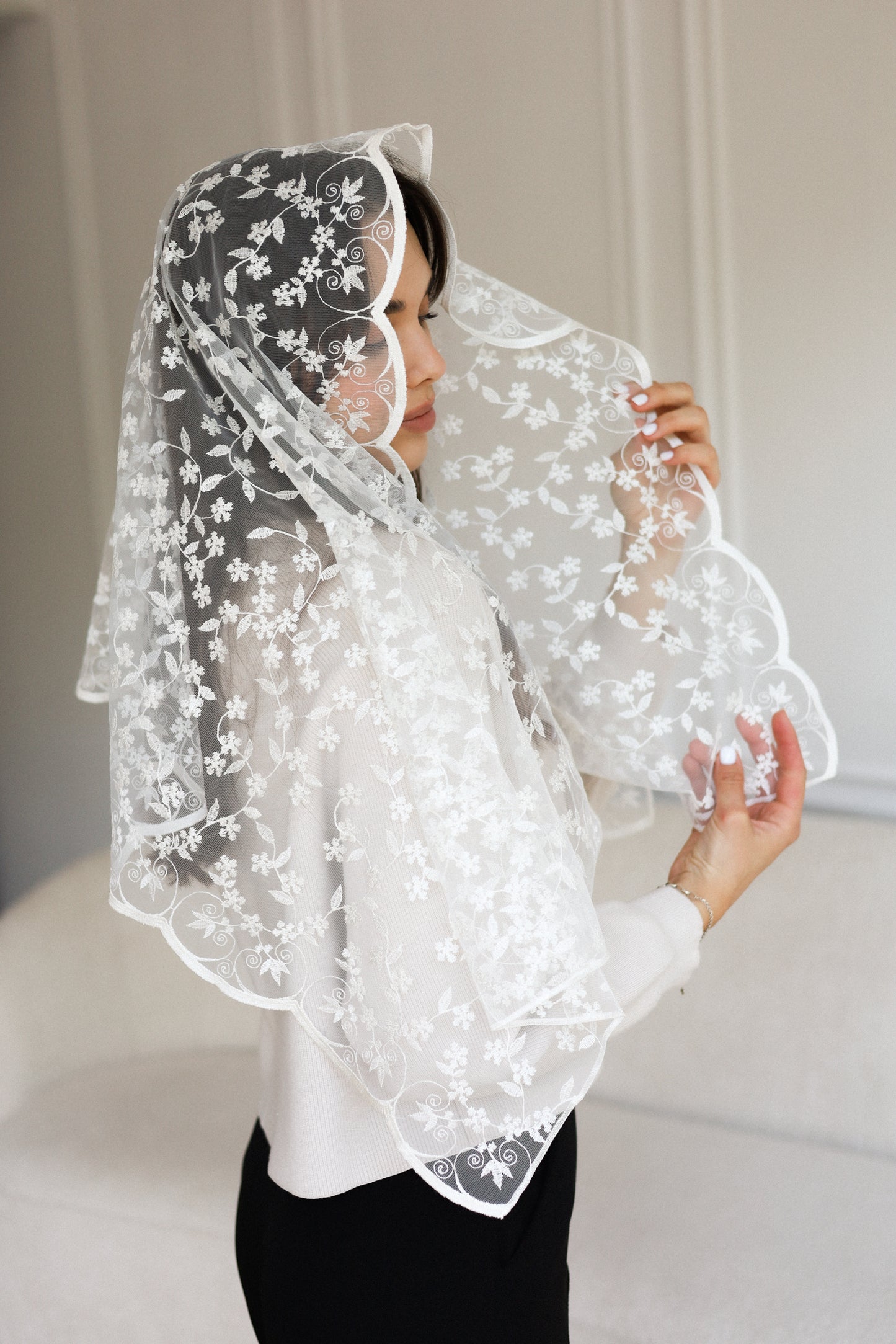 NEW EXTRA LONG VEIL