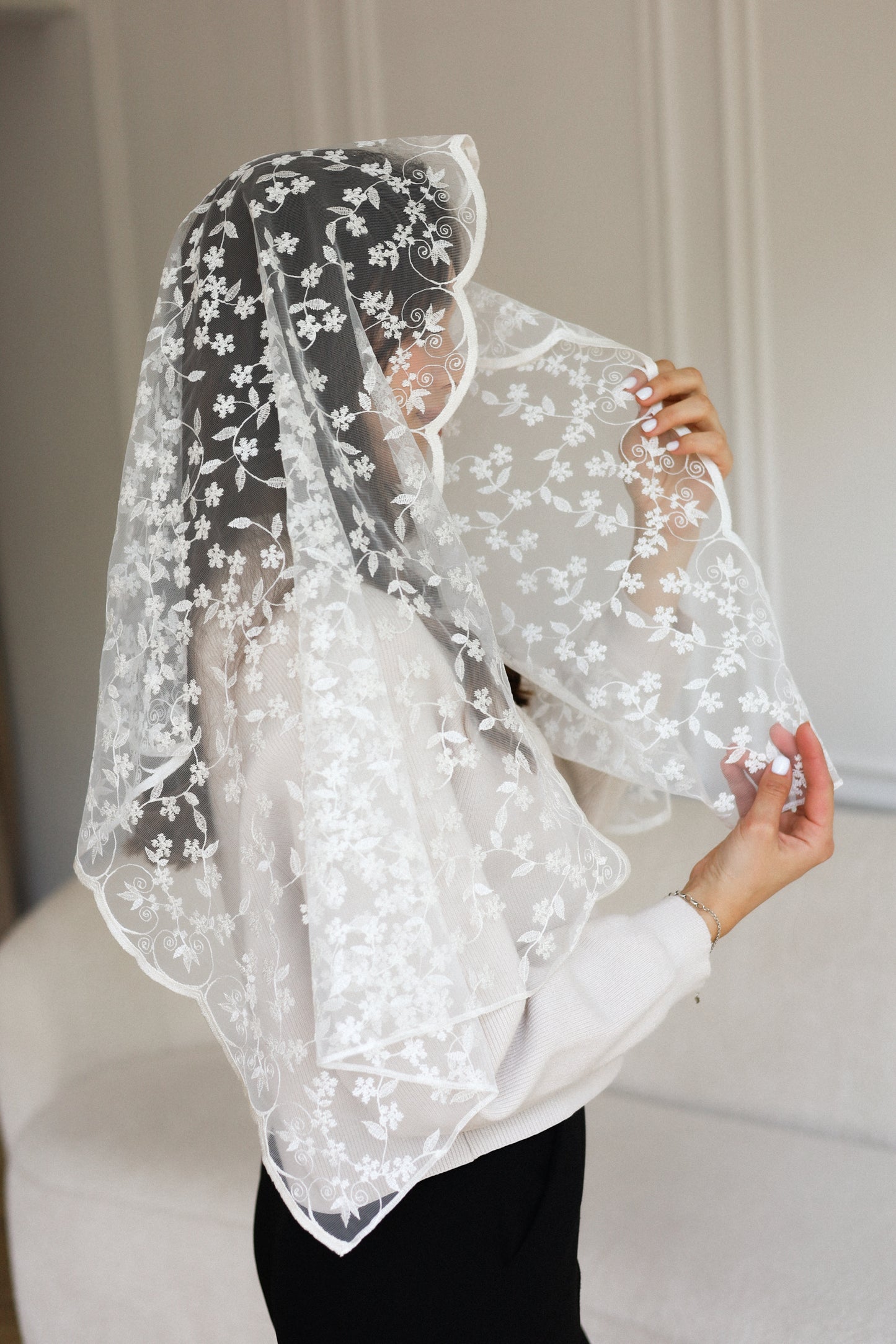 NEW EXTRA LONG VEIL
