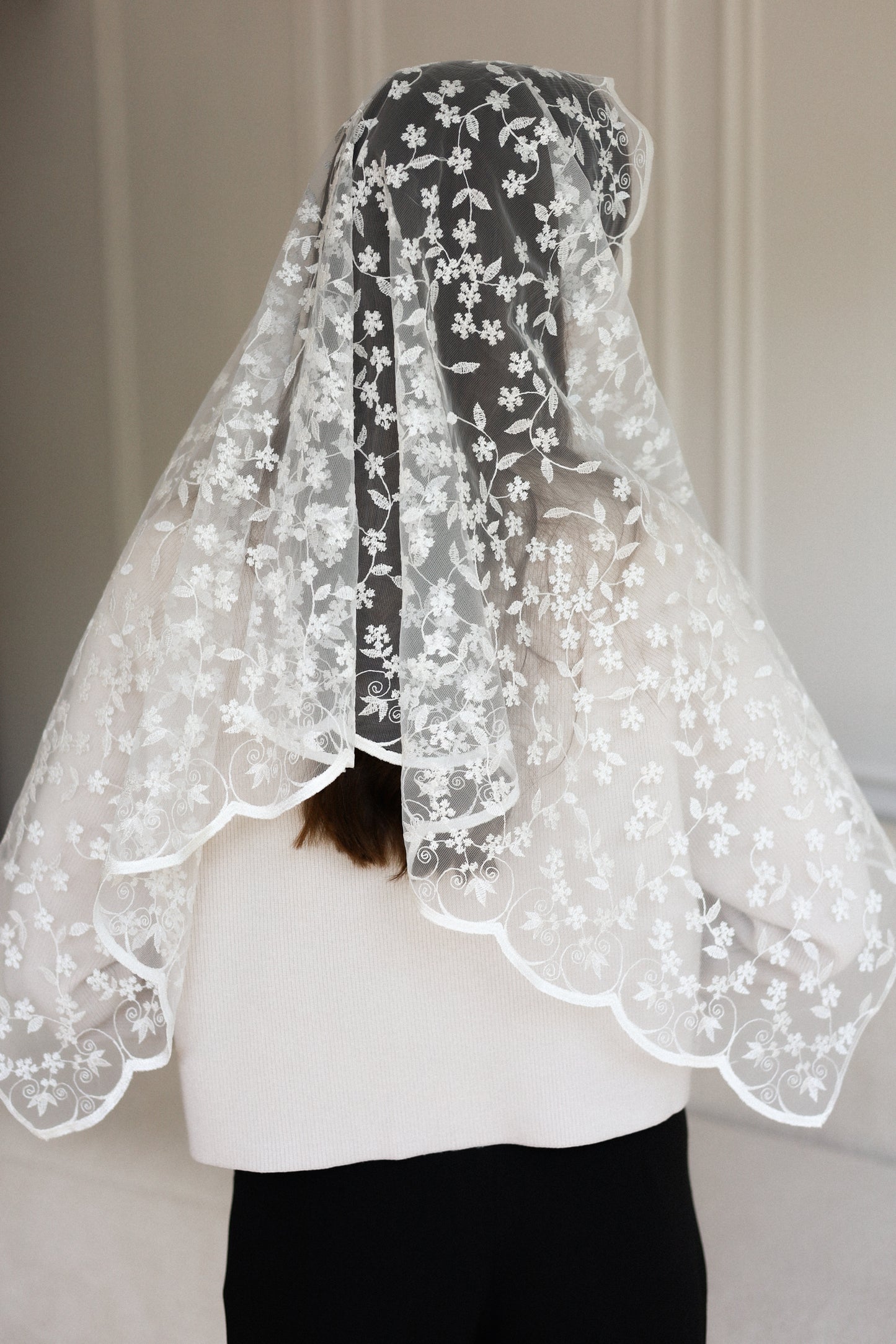 NEW EXTRA LONG VEIL