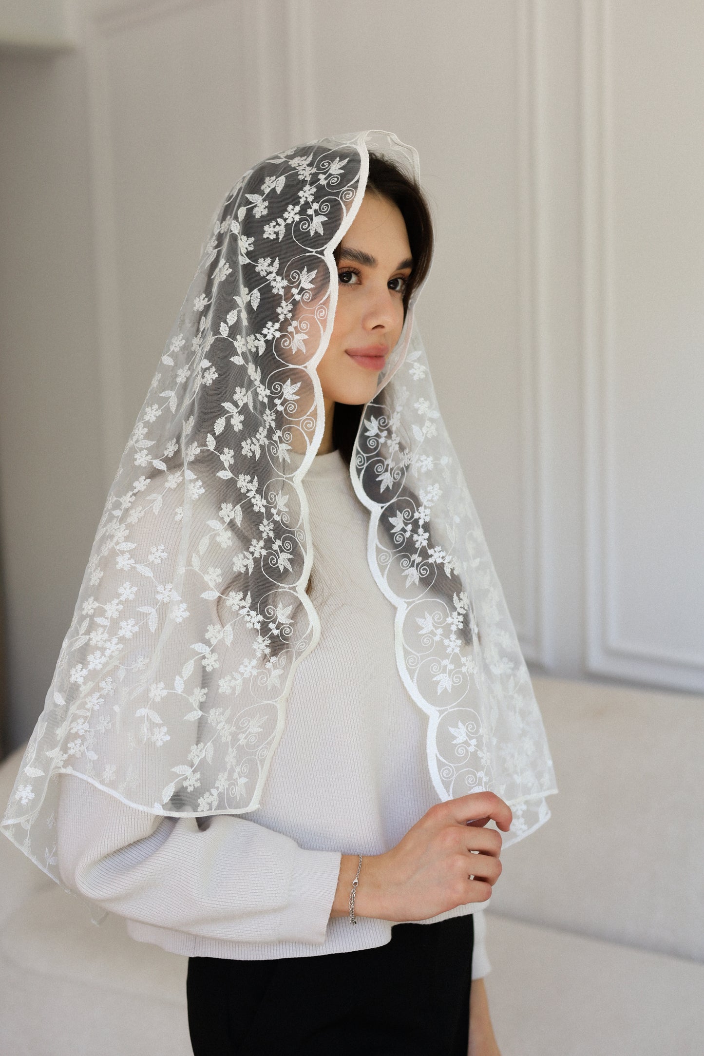 NEW EXTRA LONG VEIL
