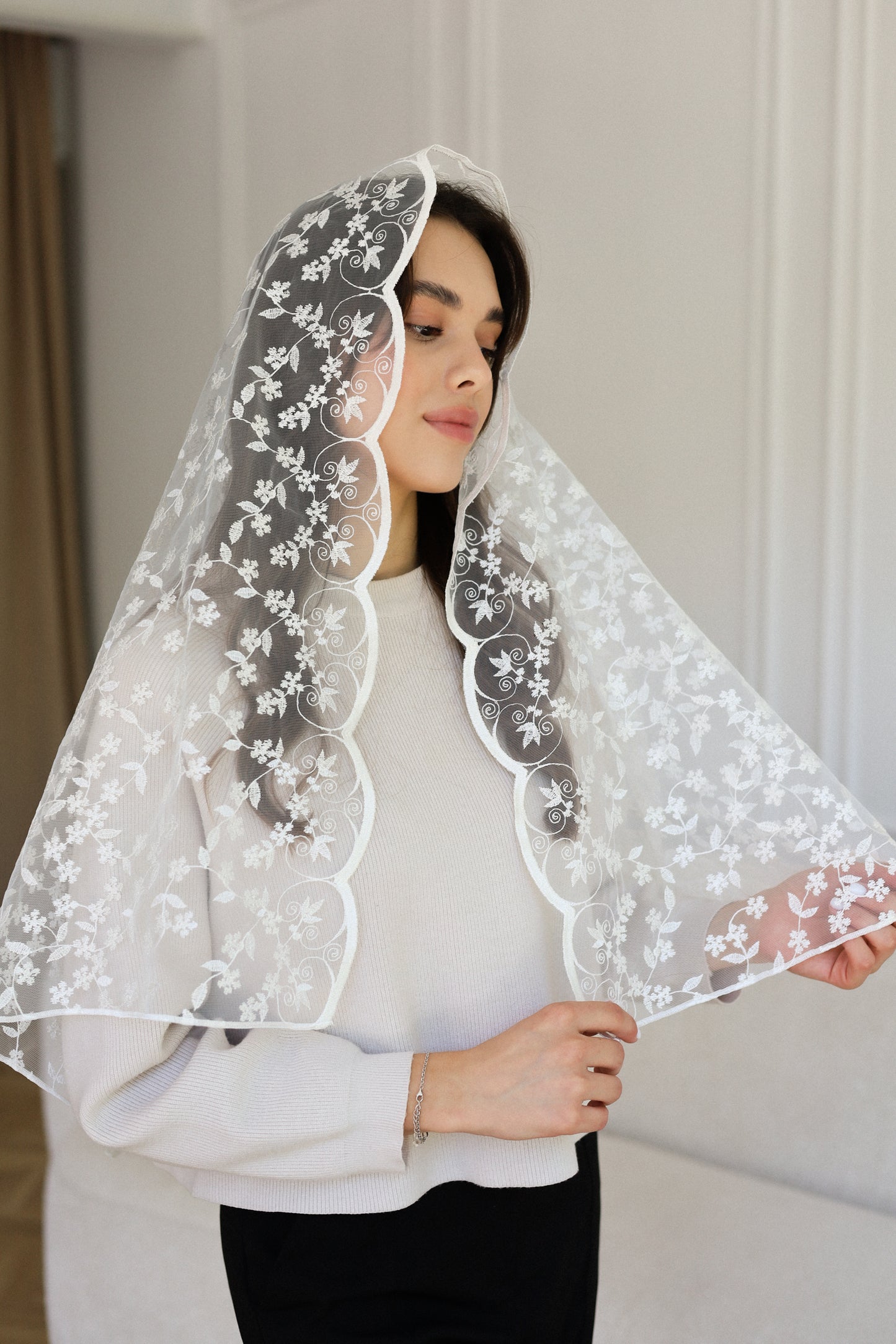 NEW EXTRA LONG VEIL