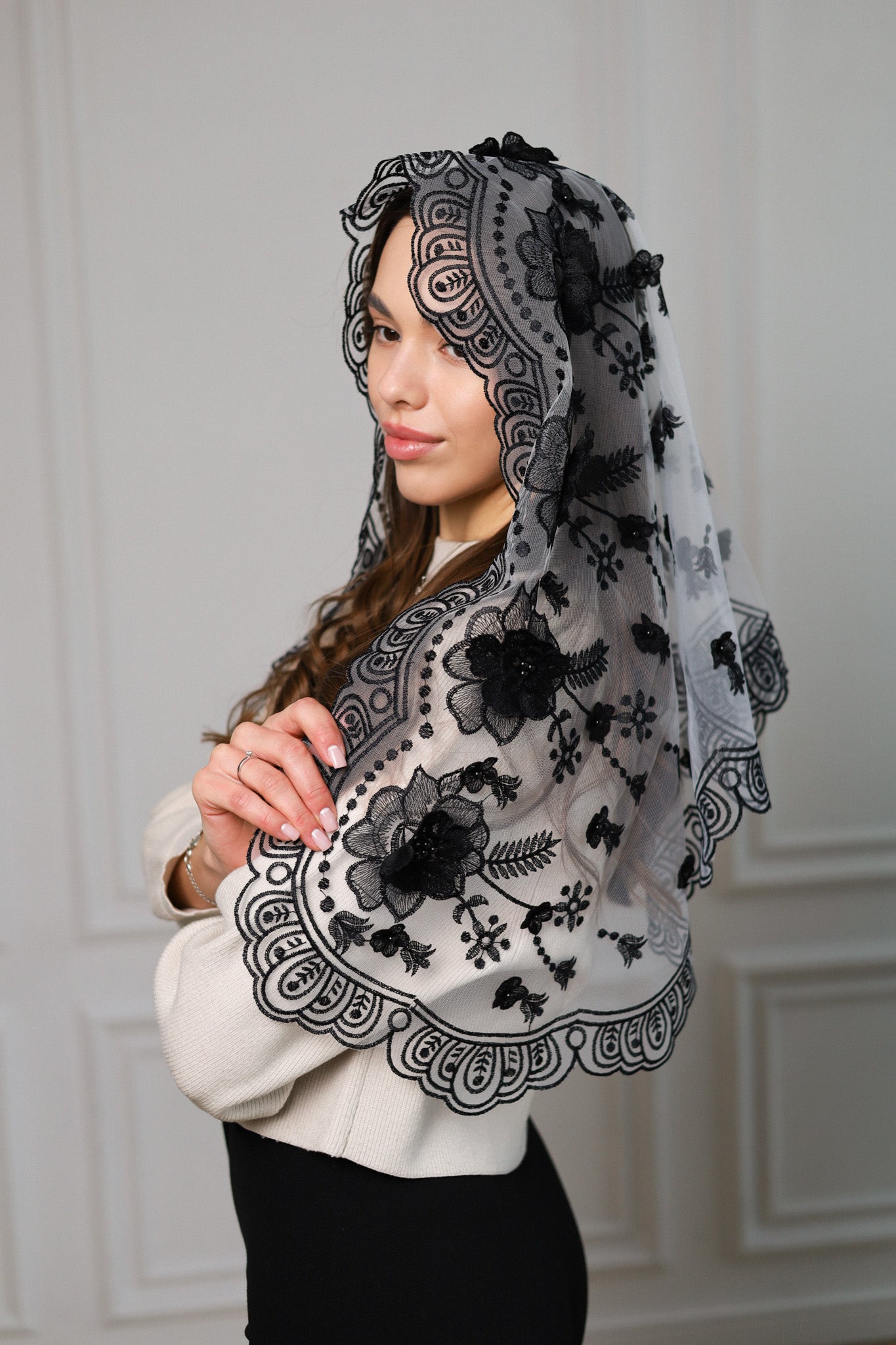 NEW BLACK 3D FLORAL VEIL