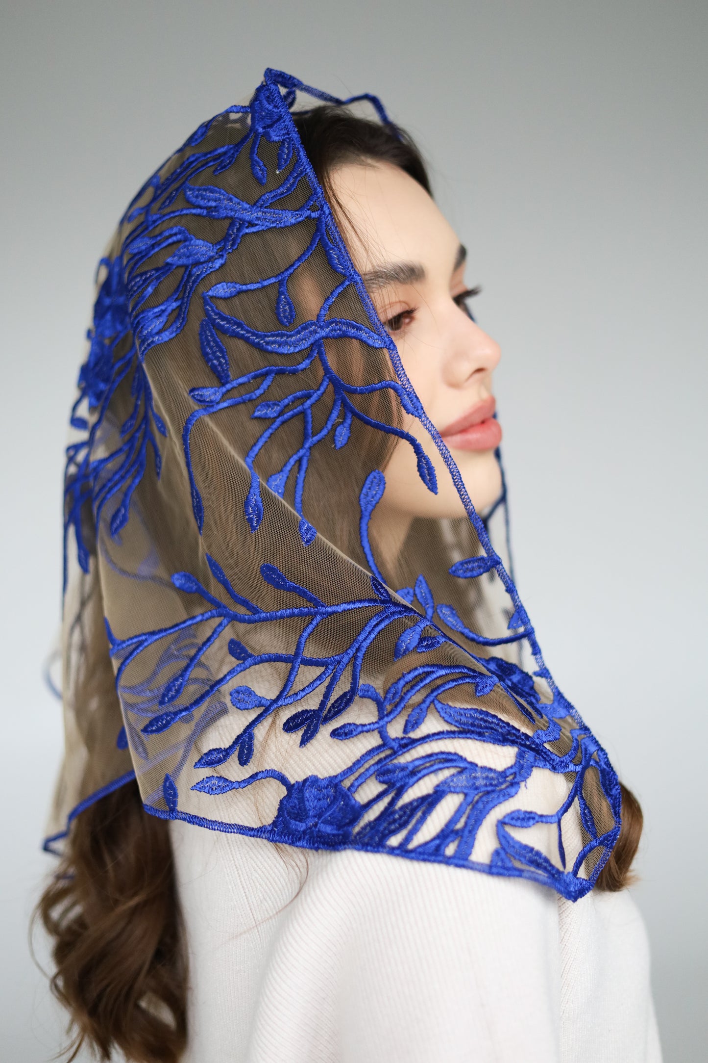 TRIANGLE BLUE & NUDE VEIL - MariaVeils