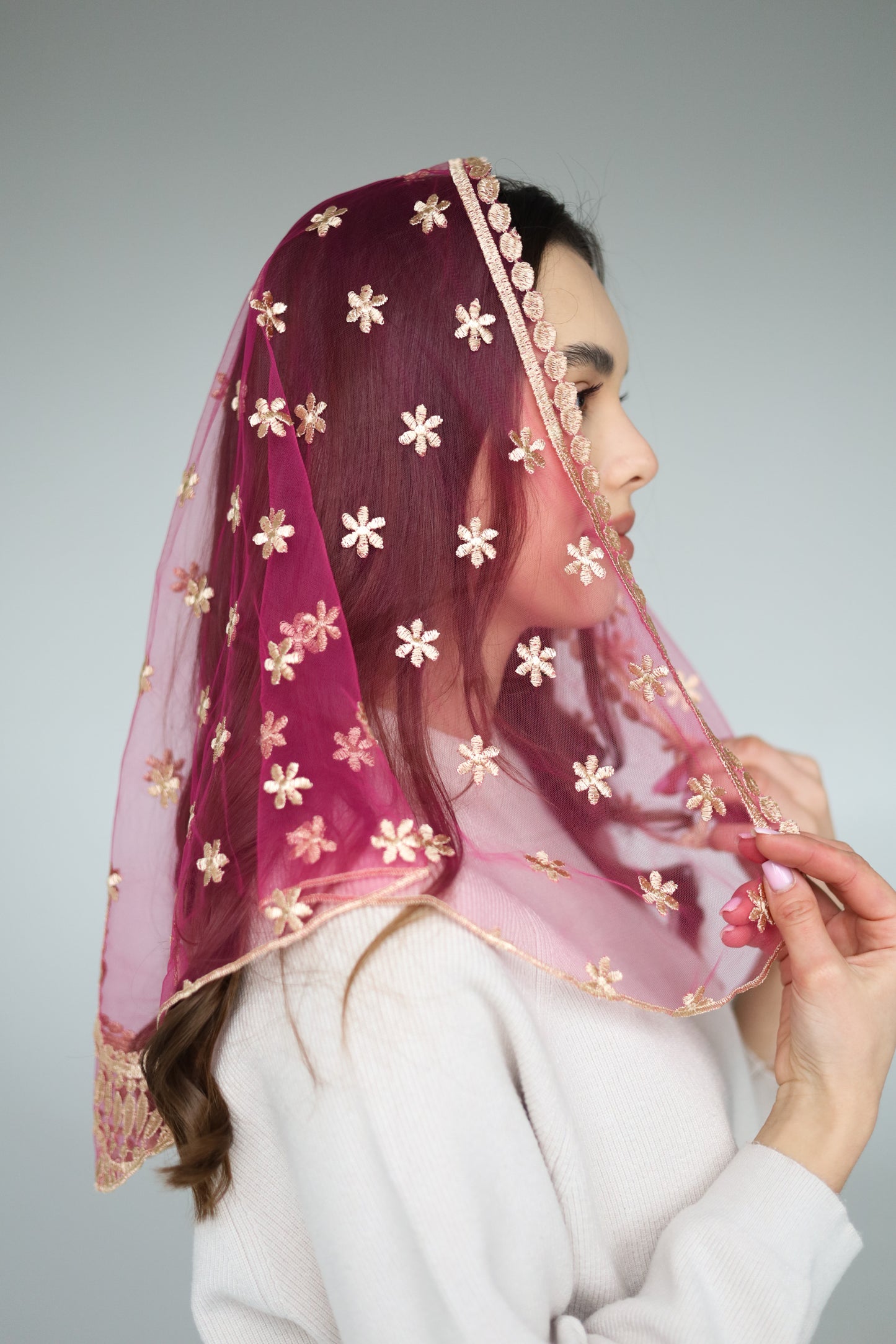 PINK TRIANGLE VEIL - MariaVeils