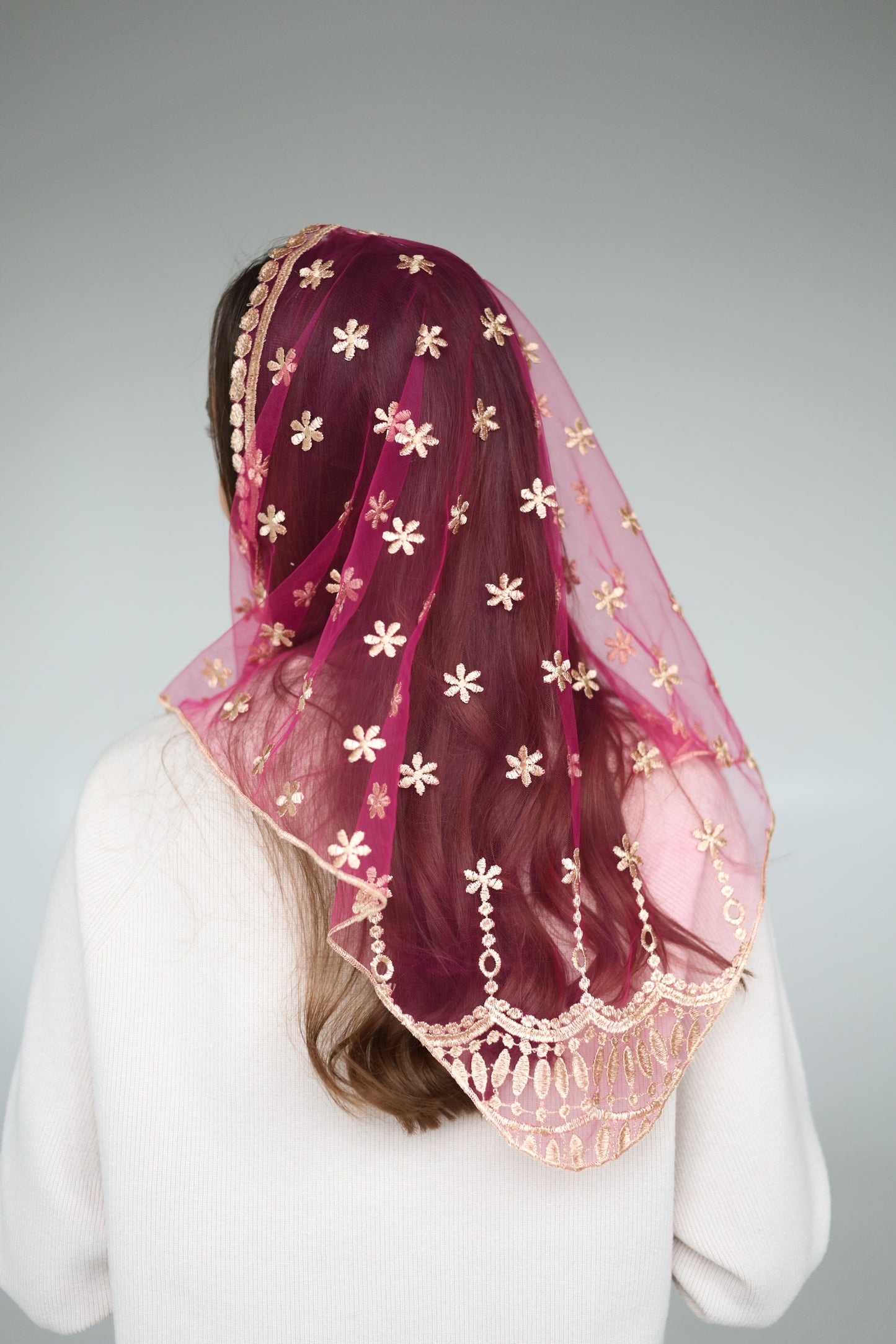 PINK TRIANGLE VEIL - MariaVeils