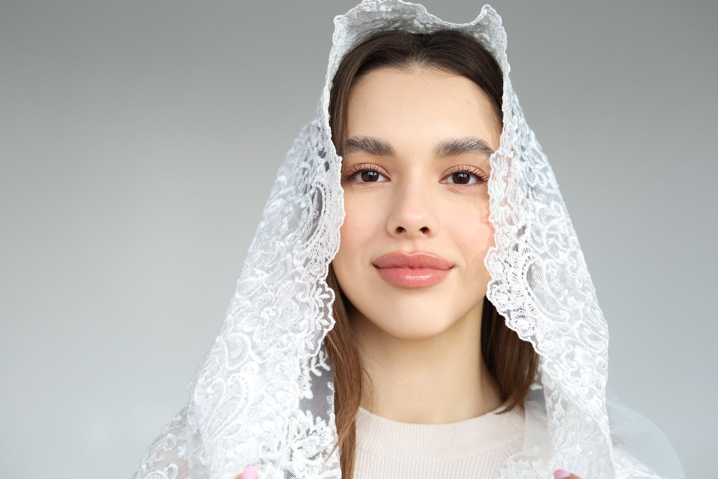 IVORY INFINITY MANTILLA - MariaVeils