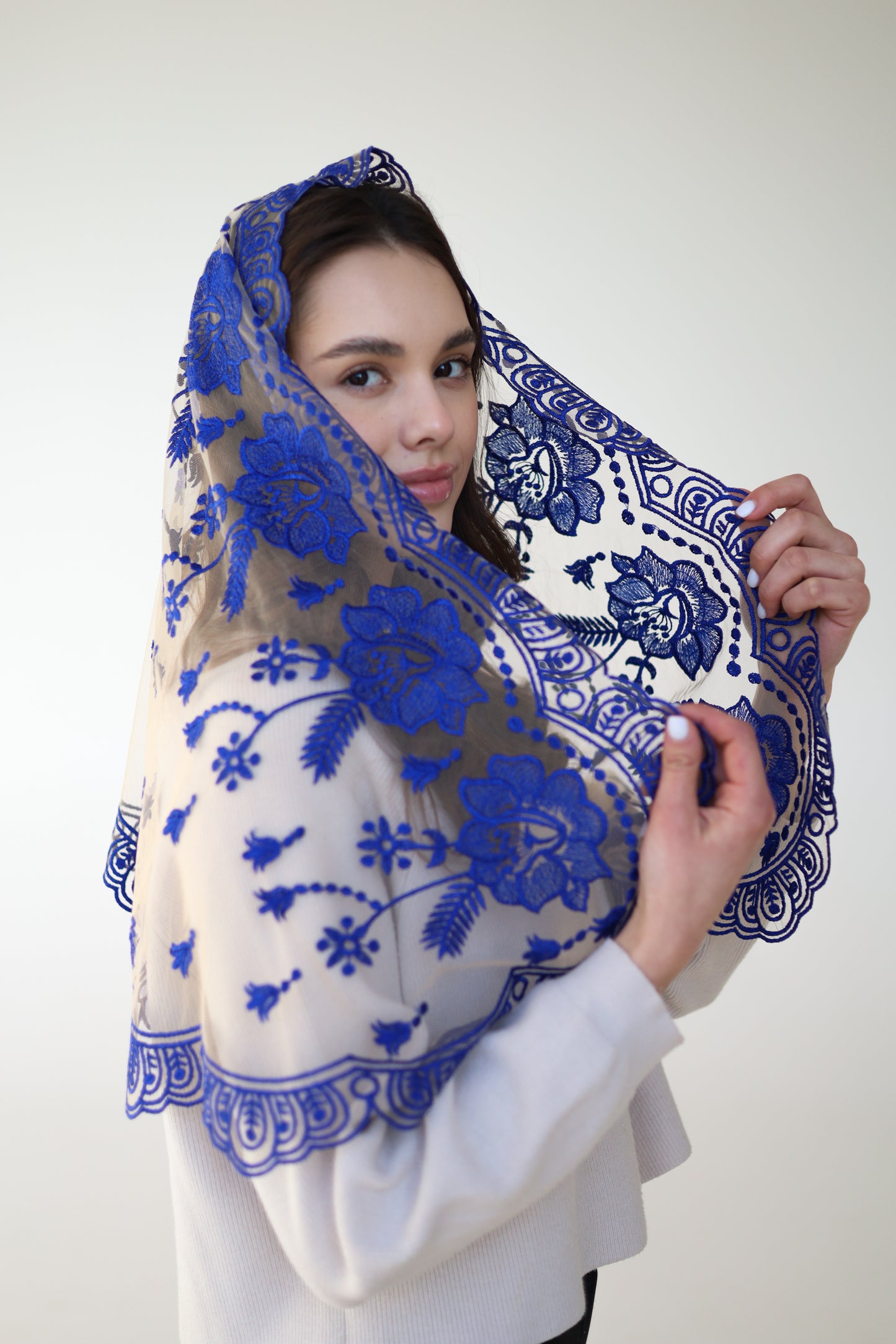 LONG PEACH MANTILLA - MariaVeils
