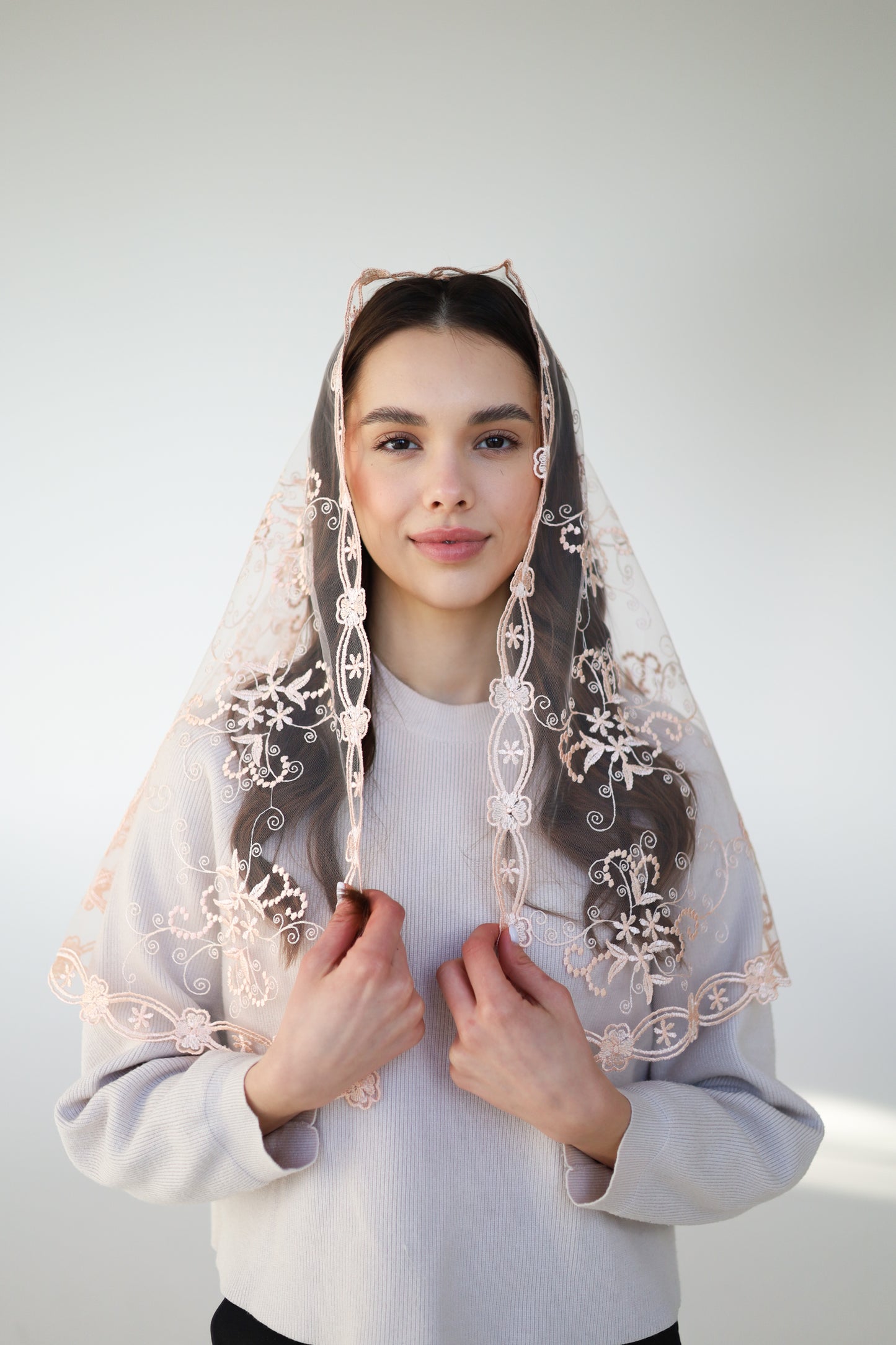 LONG BLACK MANTILLA - MariaVeils