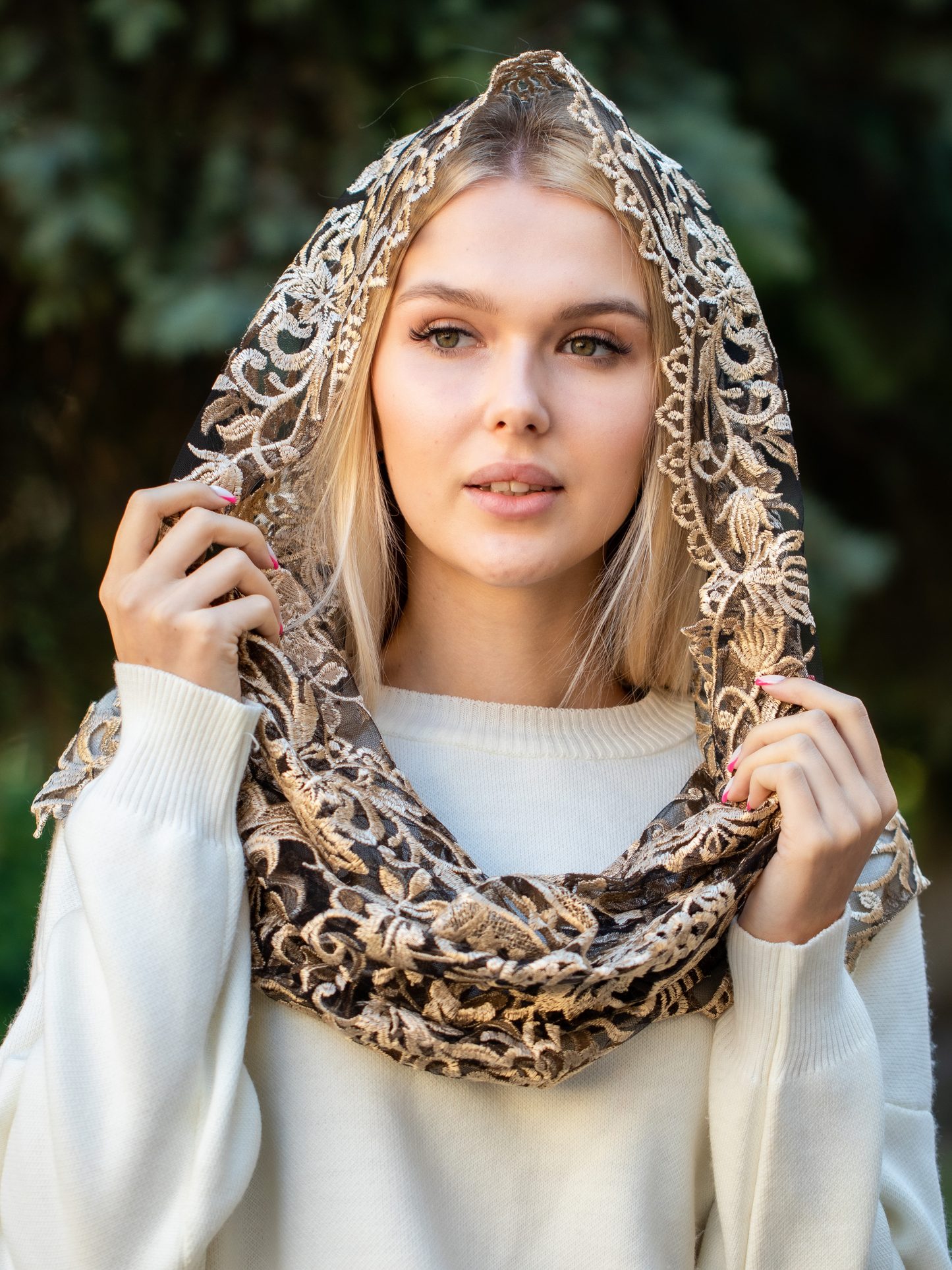 NEW!! Gold inifnity veil - MariaVeils