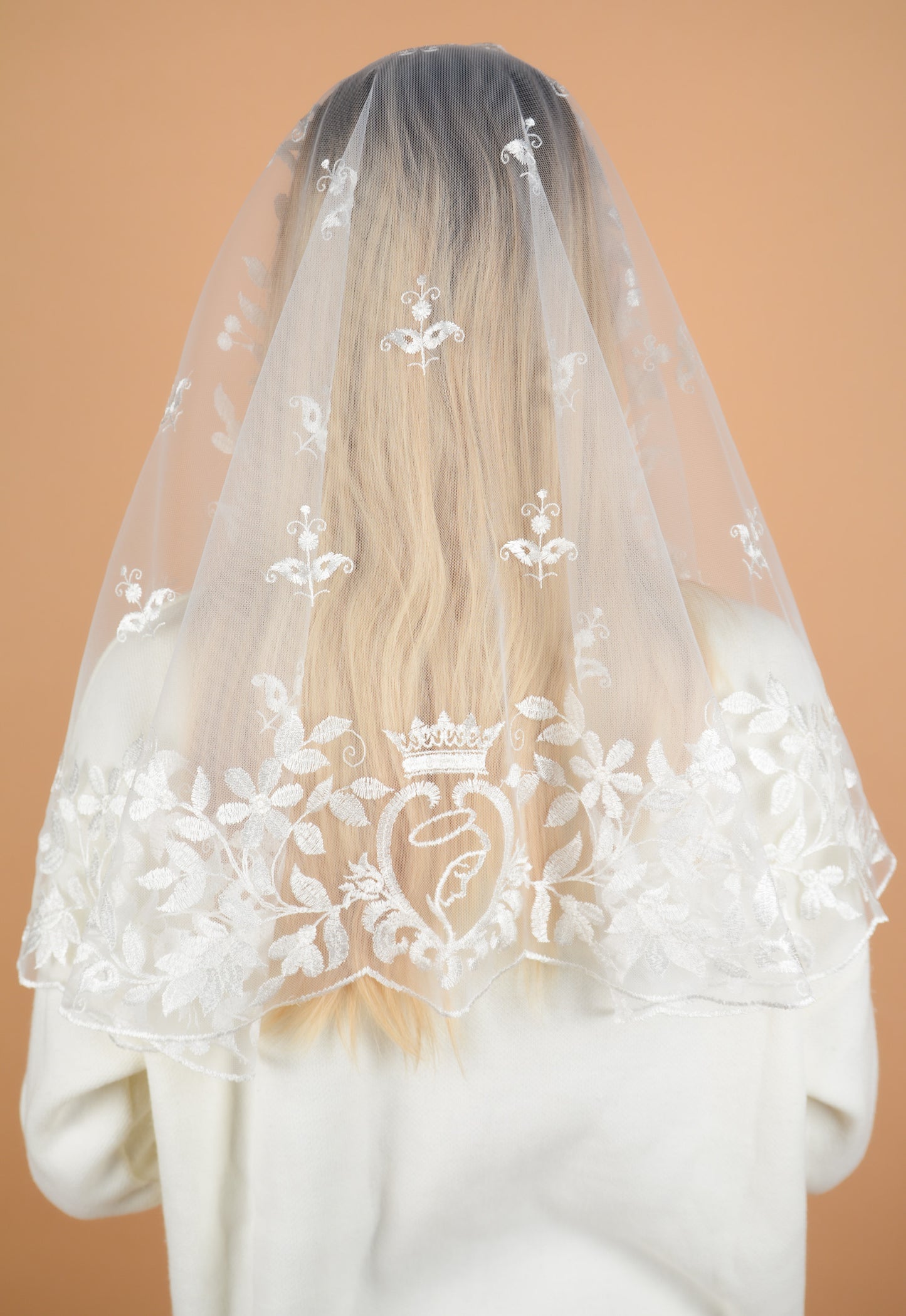 LONG IVORY EXCLUSIVE VEIL - MariaVeils