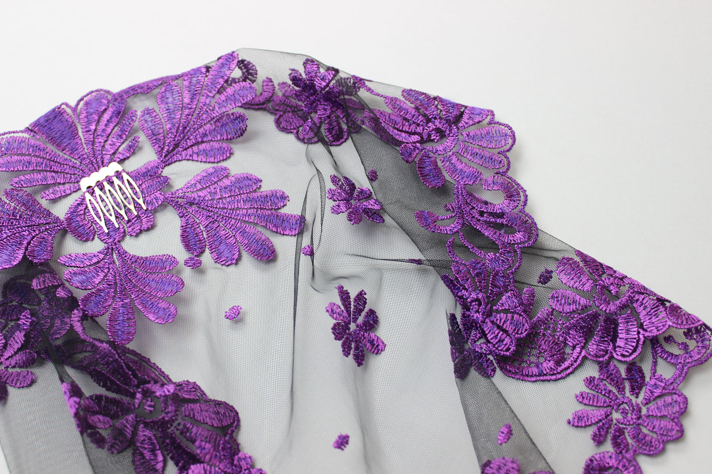 NEW!! Bestseller veil in new purple color - MariaVeils