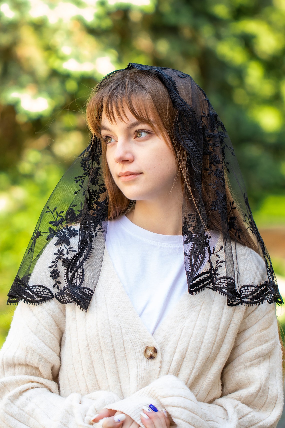 Short floral veil - MariaVeils