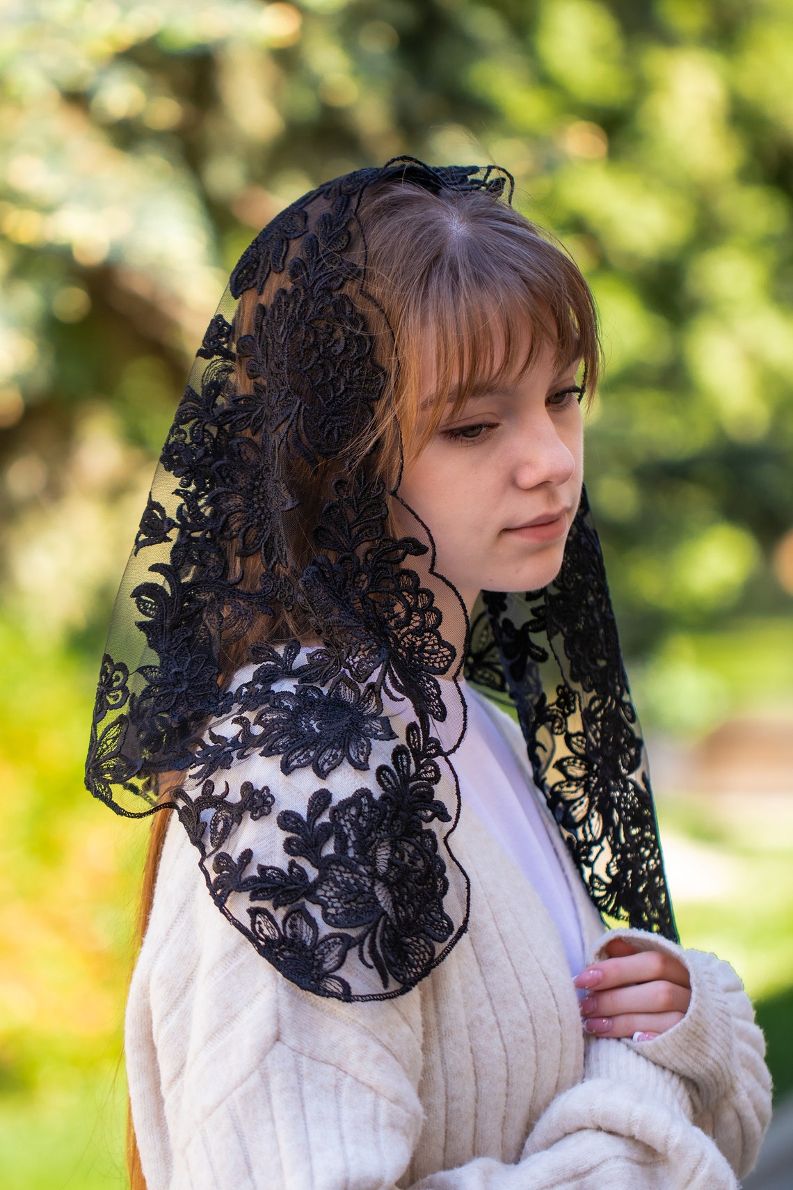 NEW!! Triangle black veil - MariaVeils