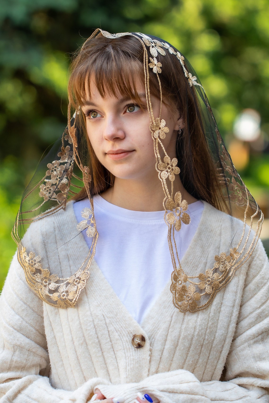 Gold floral veil - MariaVeils