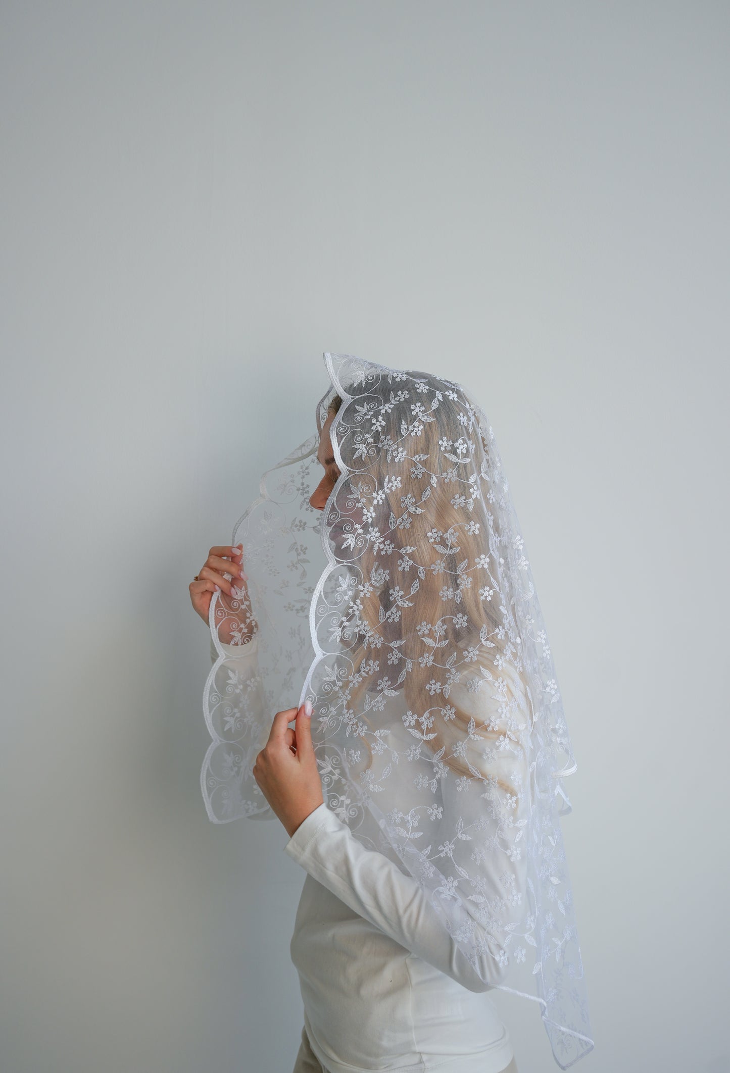 NEW EXTRA LONG VEIL
