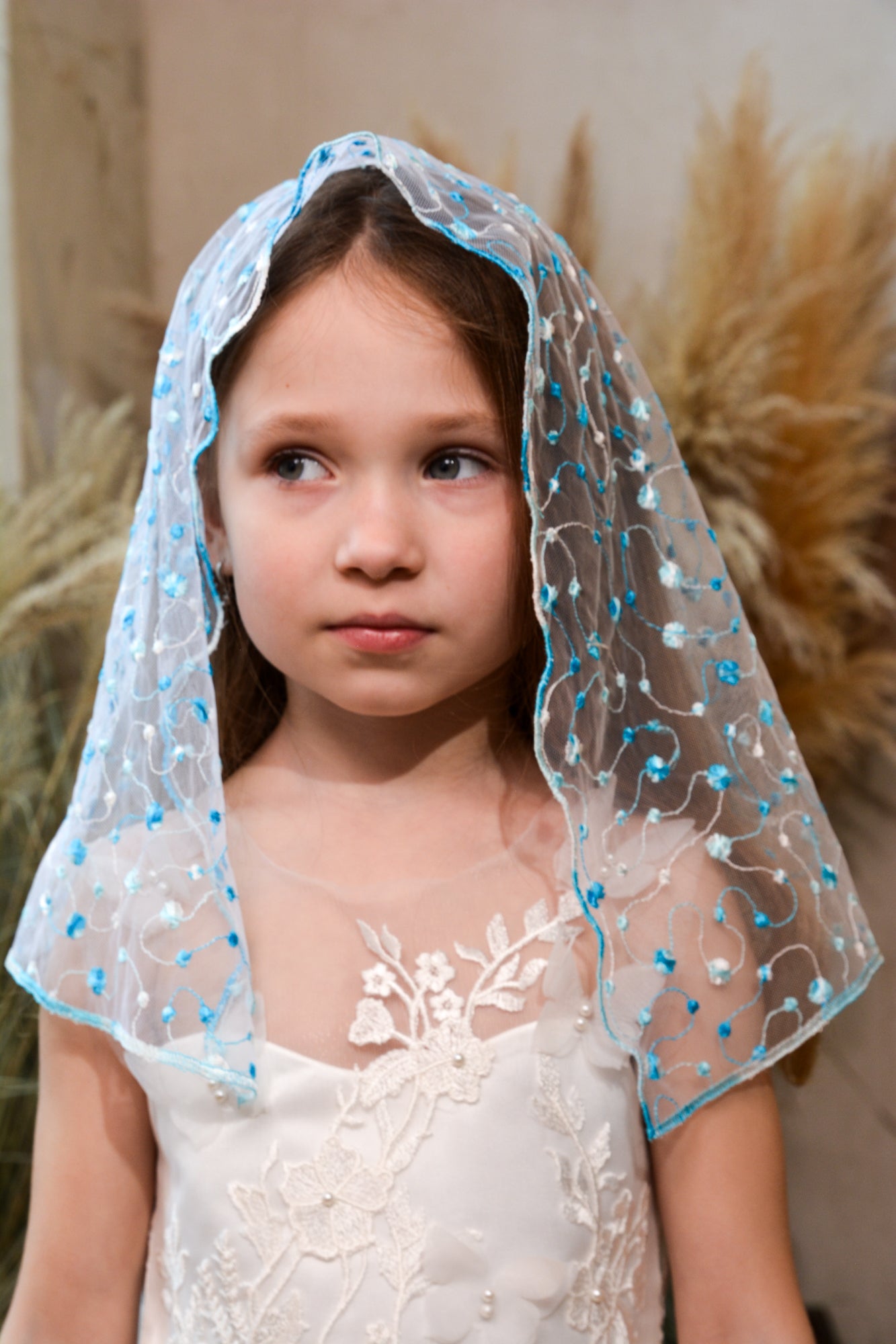 CHILD BLUE VEIL