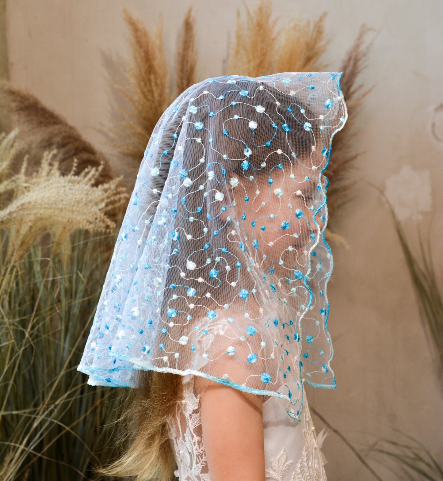 CHILD BLUE VEIL
