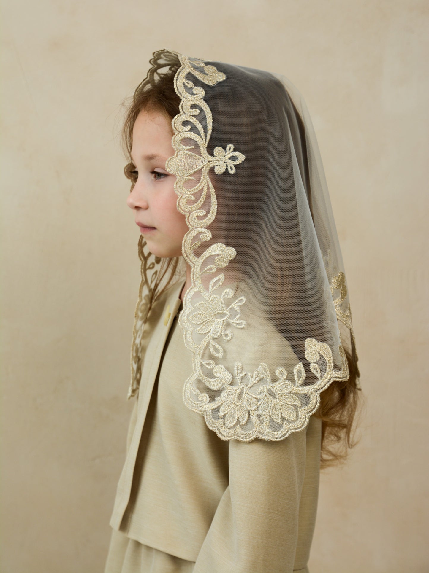 GOLD CHILD VEIL