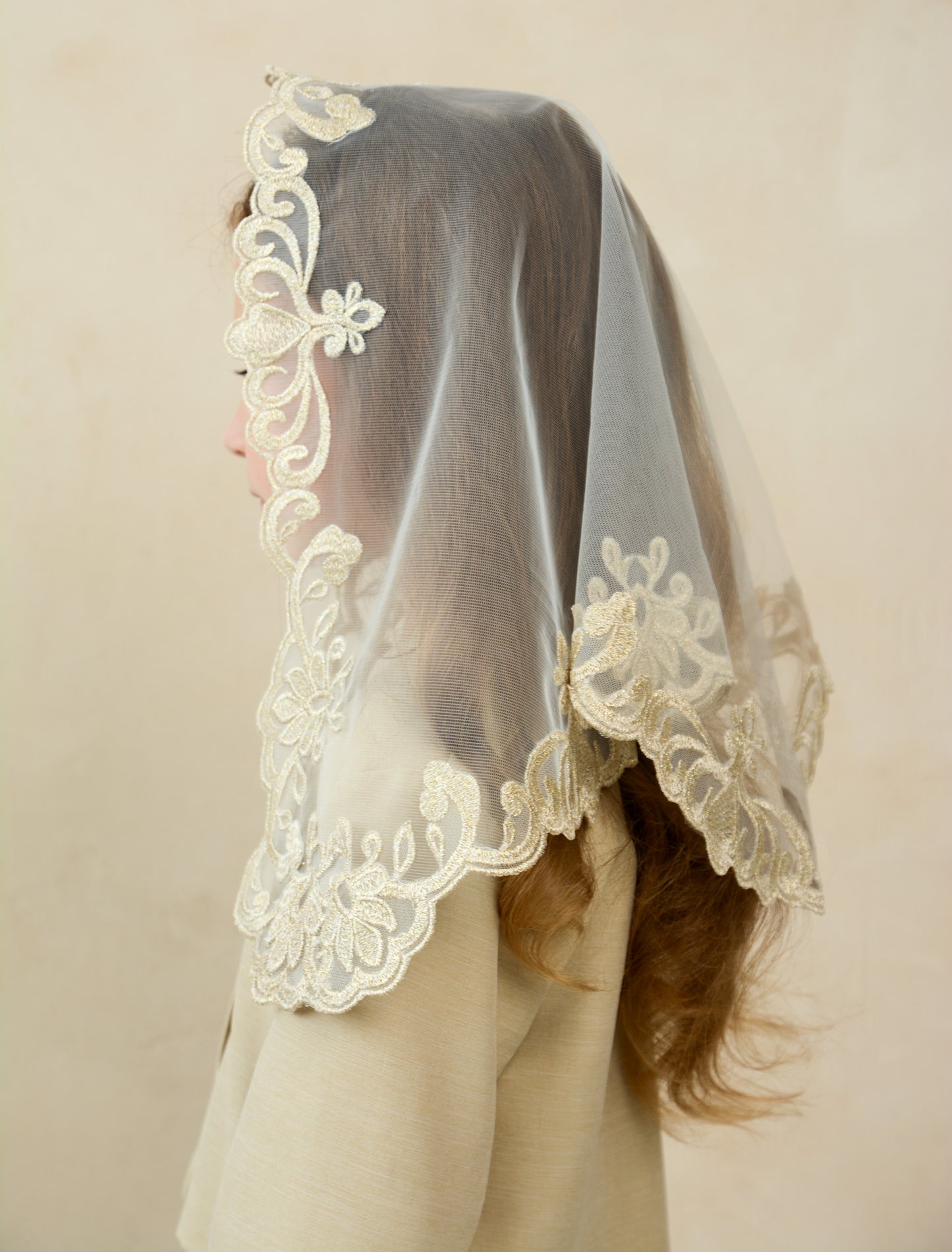 GOLD CHILD VEIL