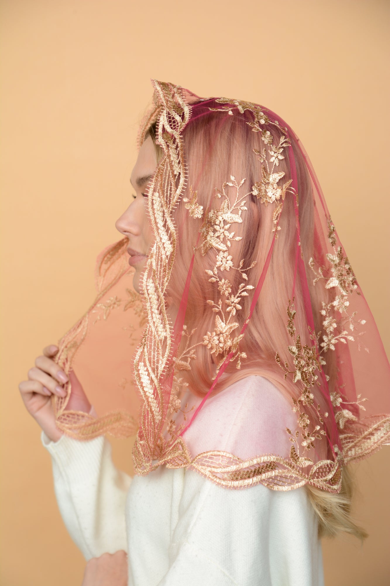 GOLD & PINK VEIL