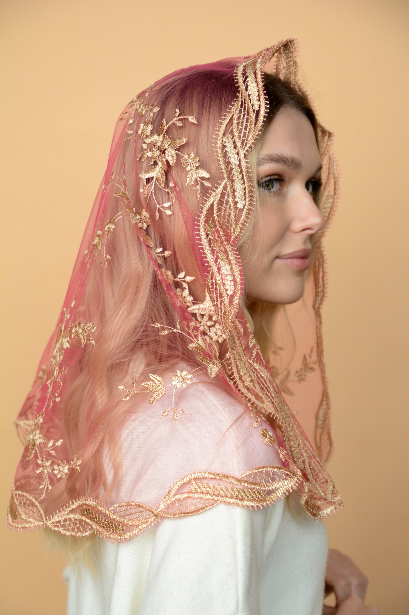 GOLD & PINK VEIL