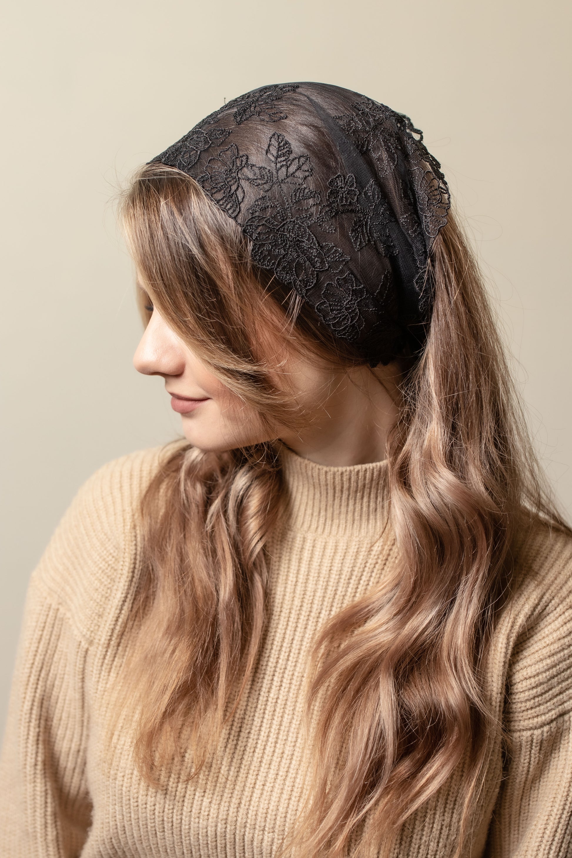 BLACK FLORAL HEAD BAND - MariaVeils