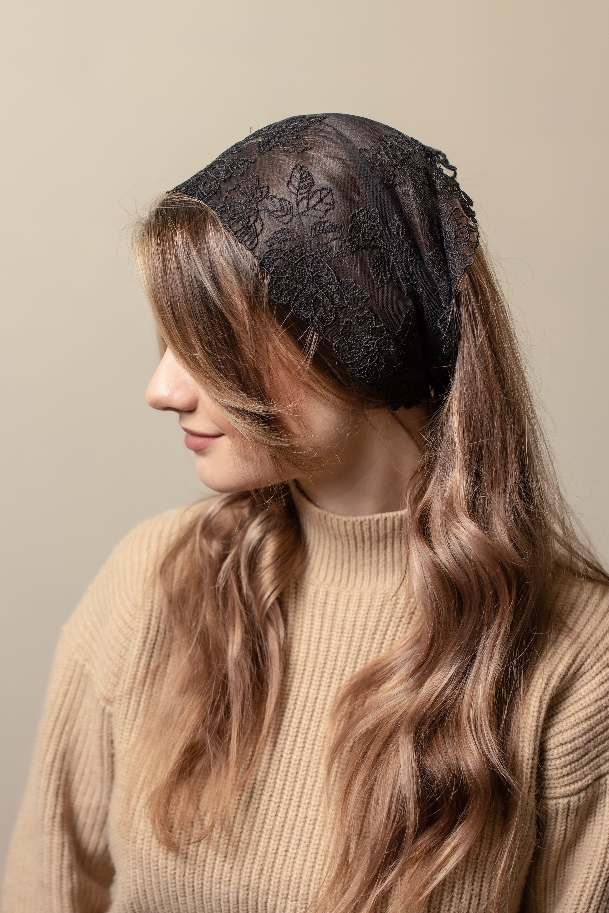 BLACK FLORAL HEAD BAND - MariaVeils