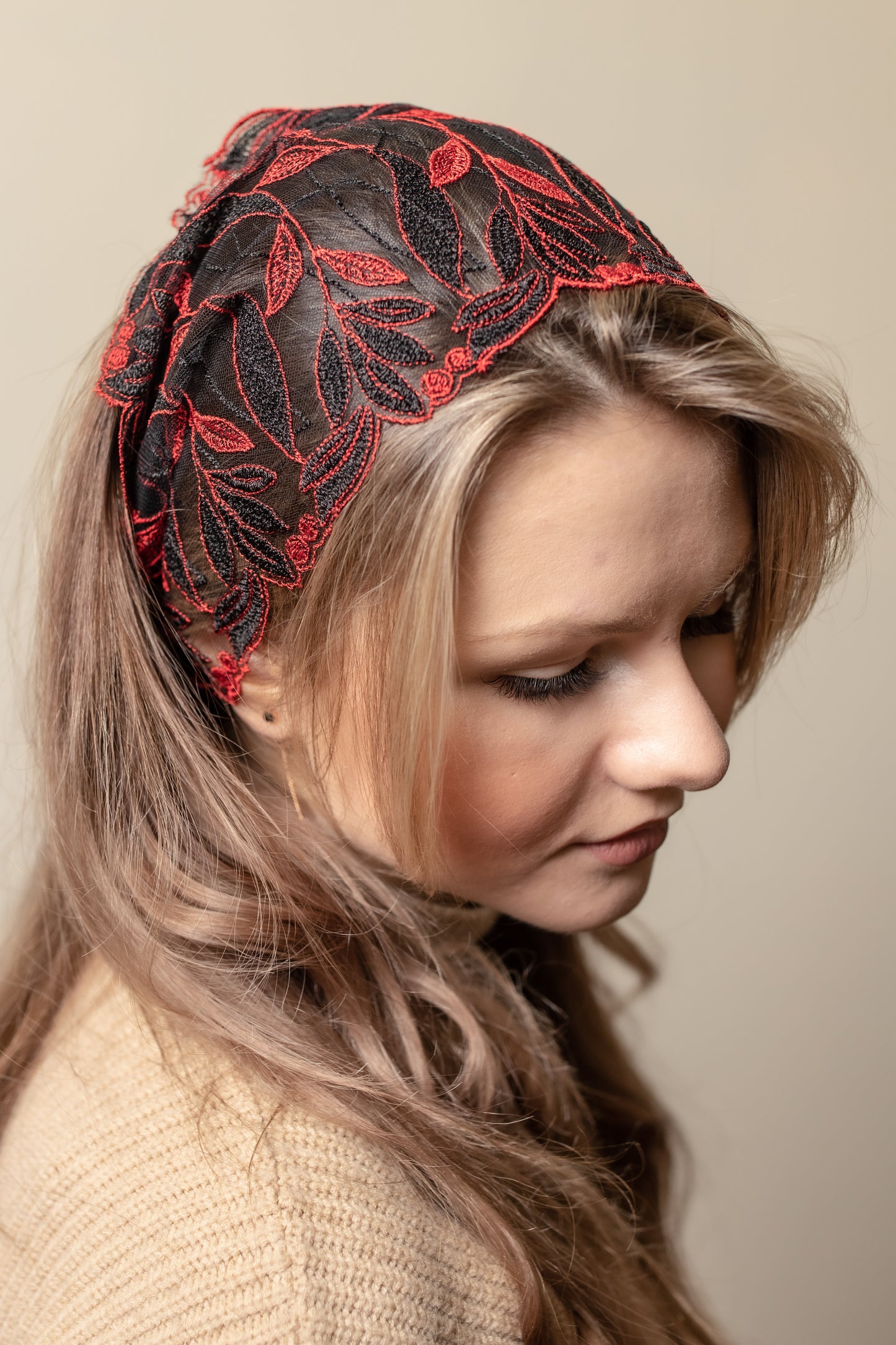 RED & BLACK HEAD BAND