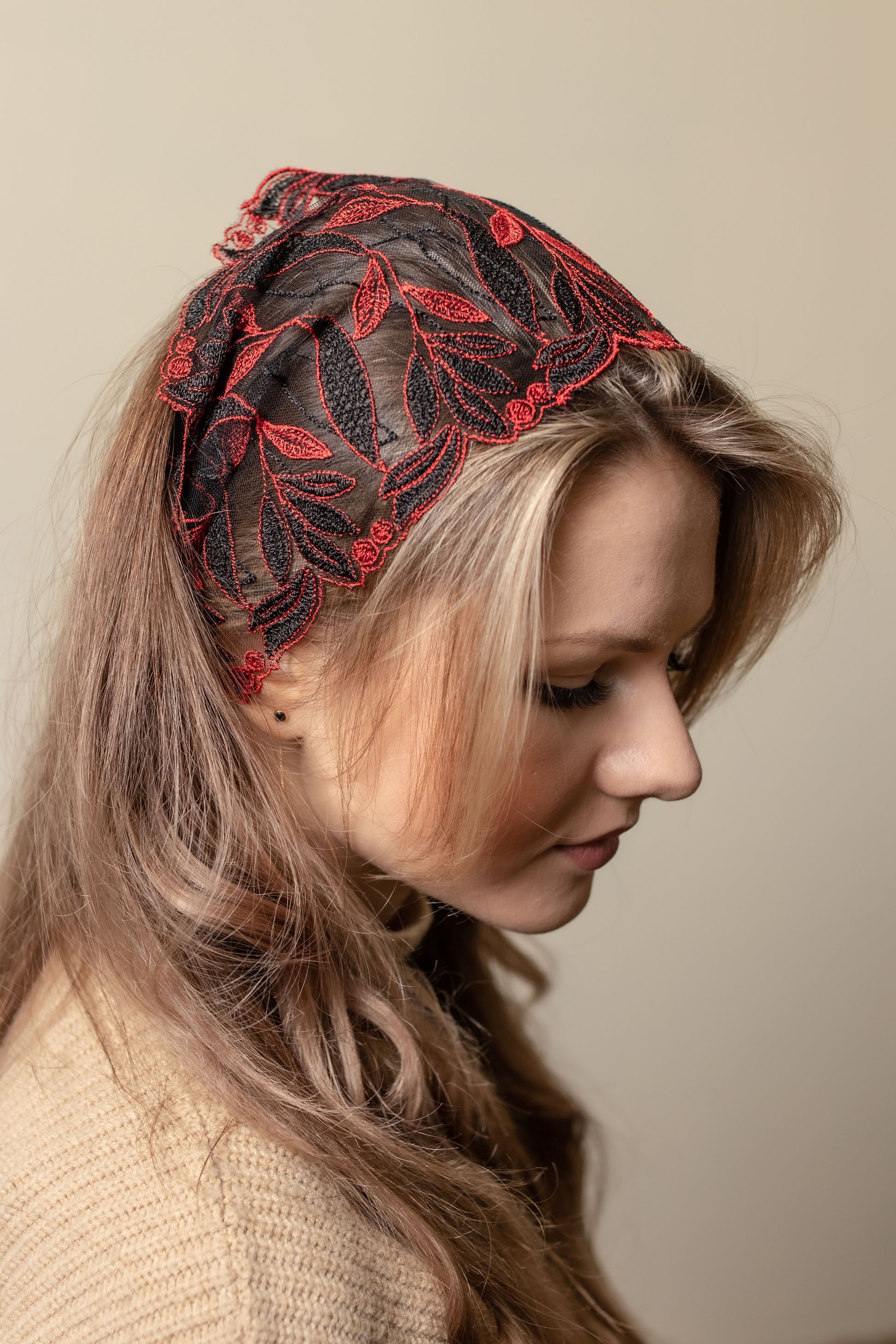 RED & BLACK HEAD BAND - MariaVeils