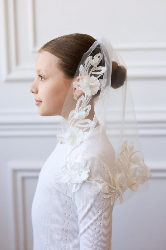 3D FLORAL CHILD VEIL