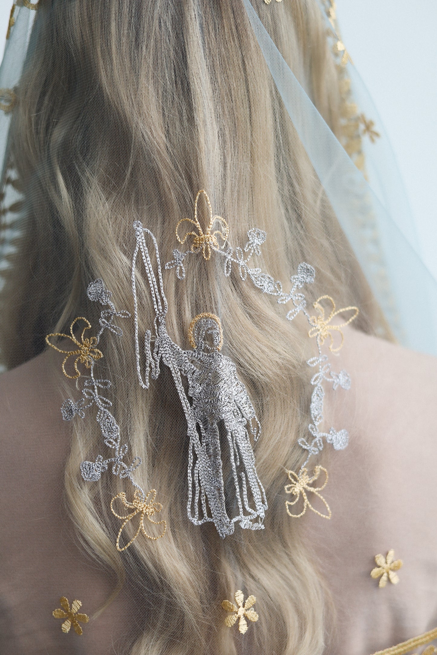 MANTILLA WITH JESUS ON THE BACK