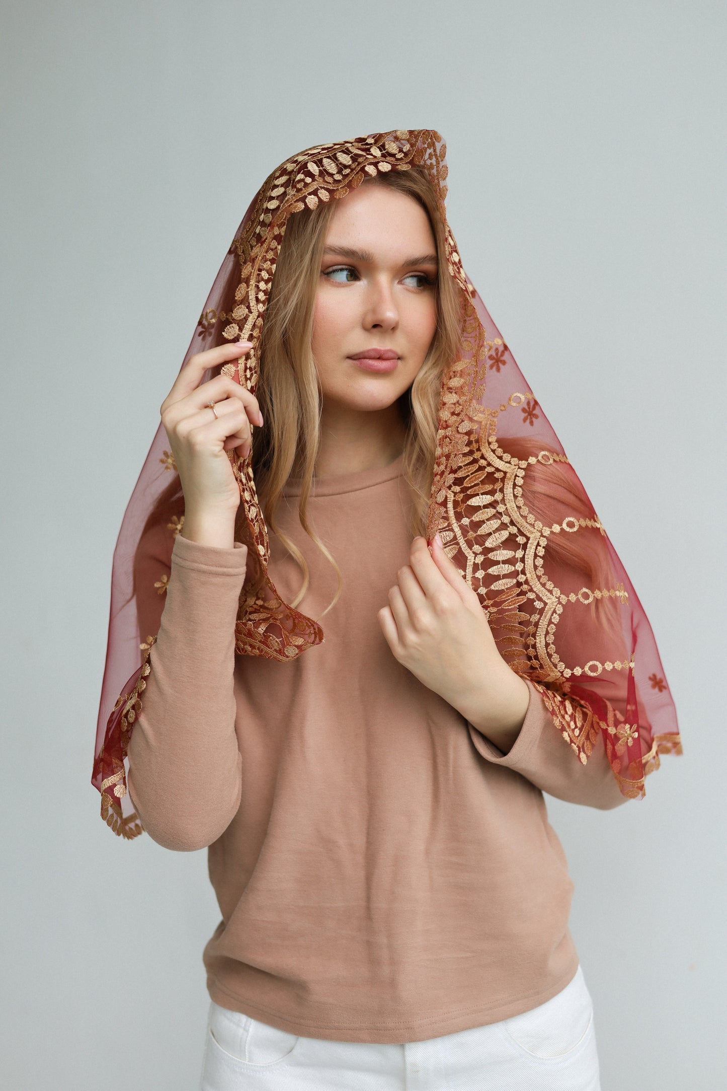 RED SACRED HEART VEIL