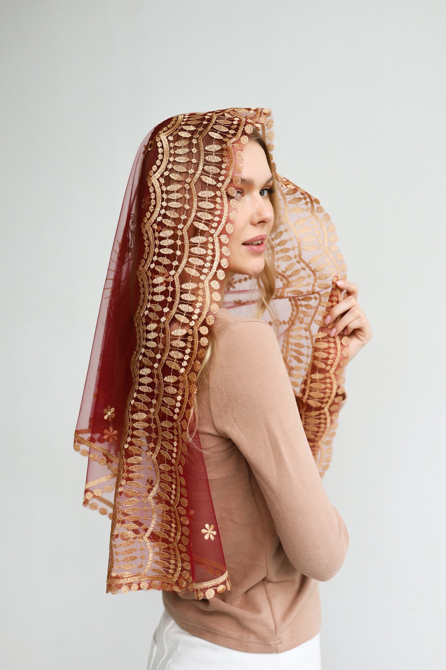 RED SACRED HEART VEIL
