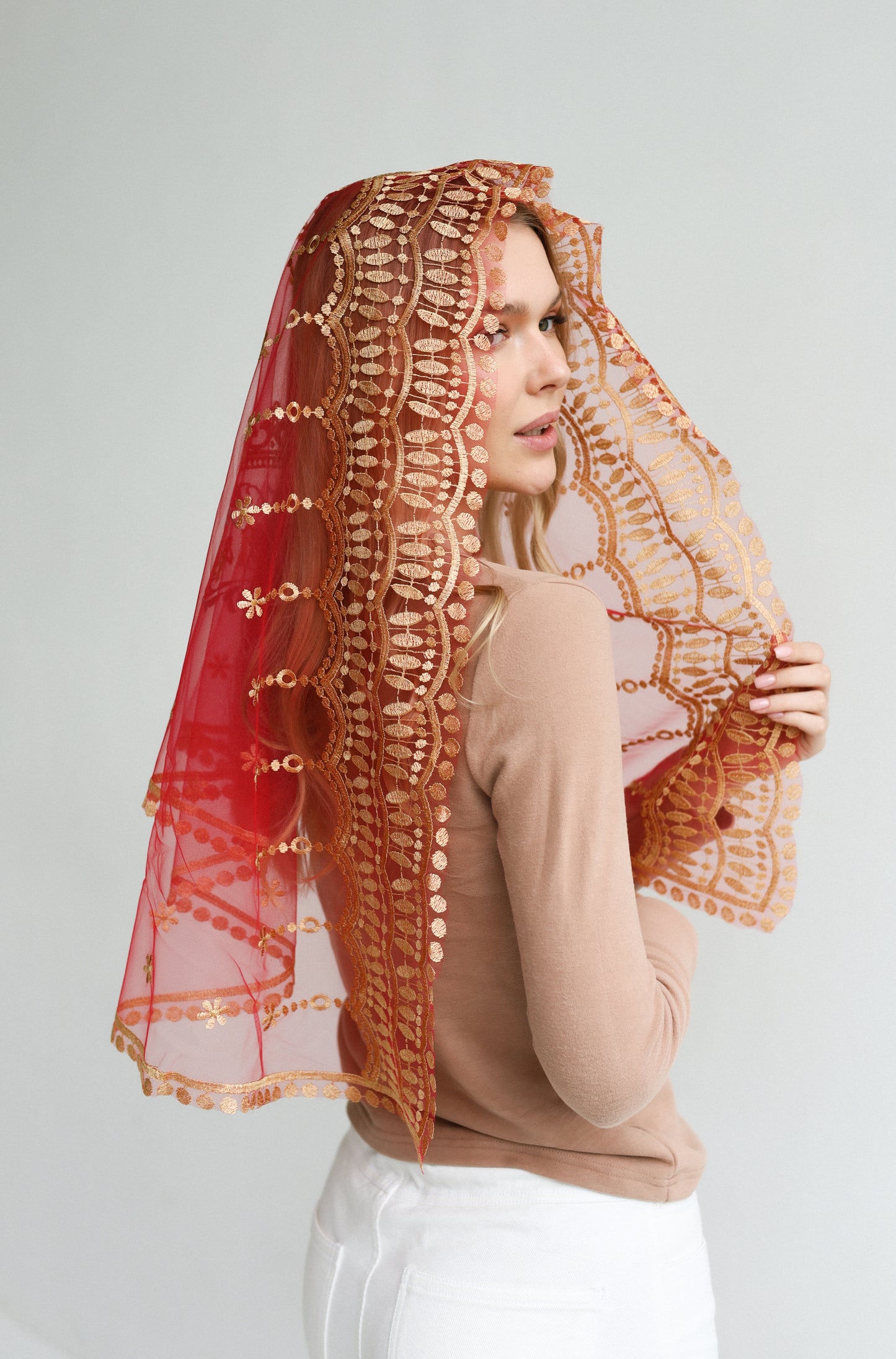 AVE MARIA EMBROIDERY VEIL