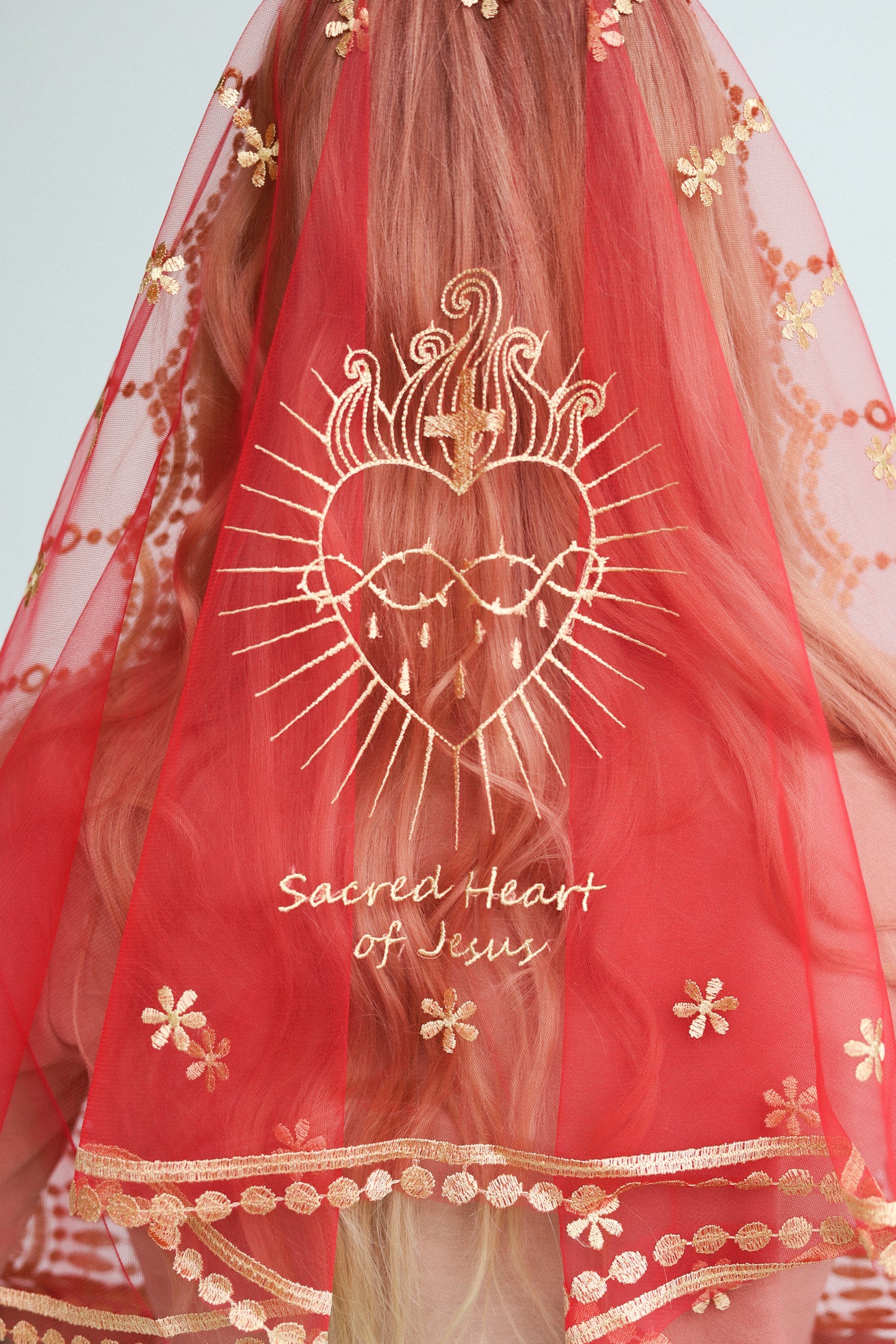 VEIL WITH SACRED HEART
