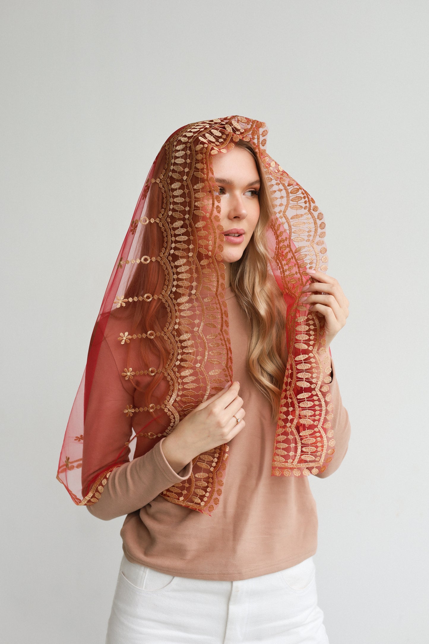 RED VEIL WITH JESUS