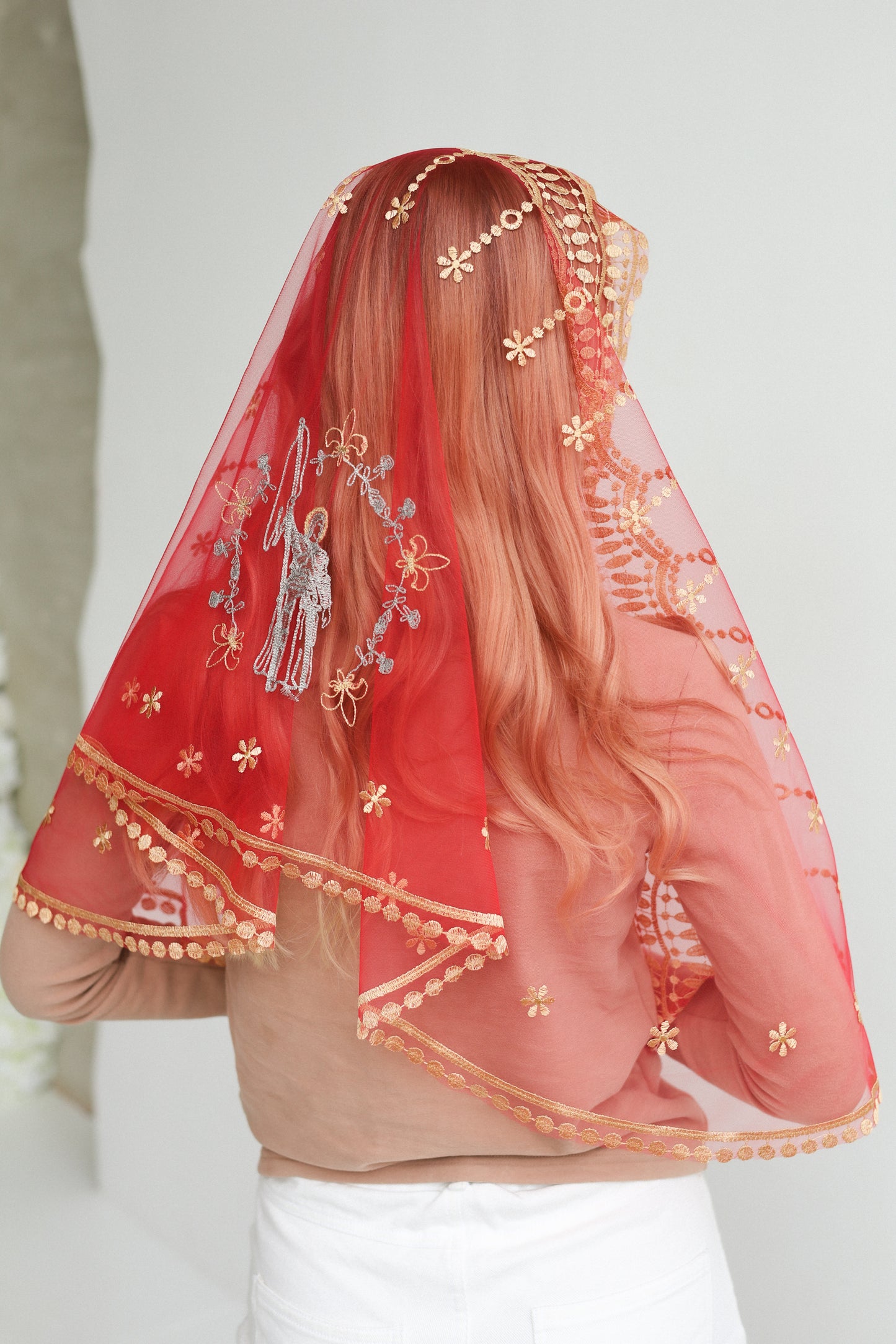 RED VEIL WITH JESUS