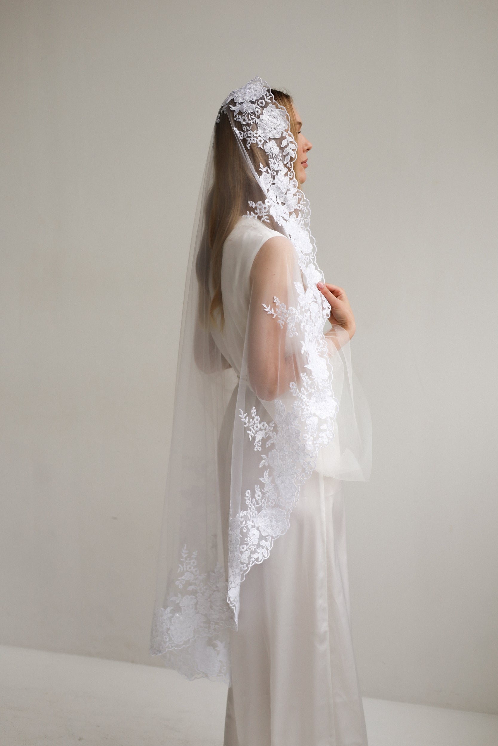 ABIGAIL WEDDING VEIL - MariaVeils