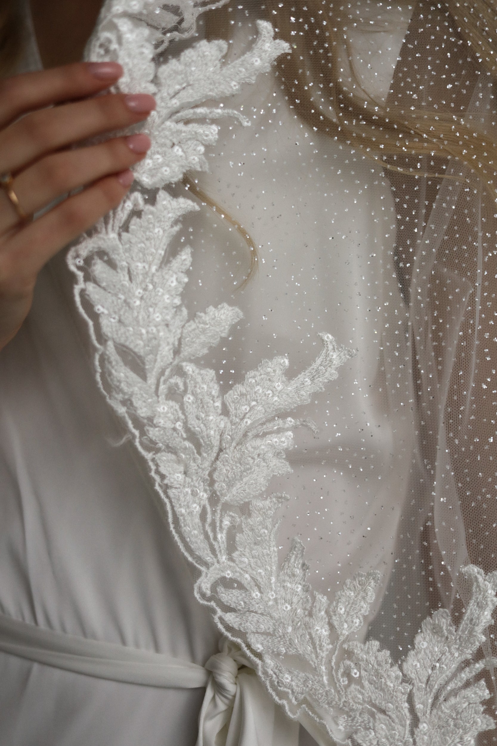 ADDISON WEDDING VEIL - MariaVeils