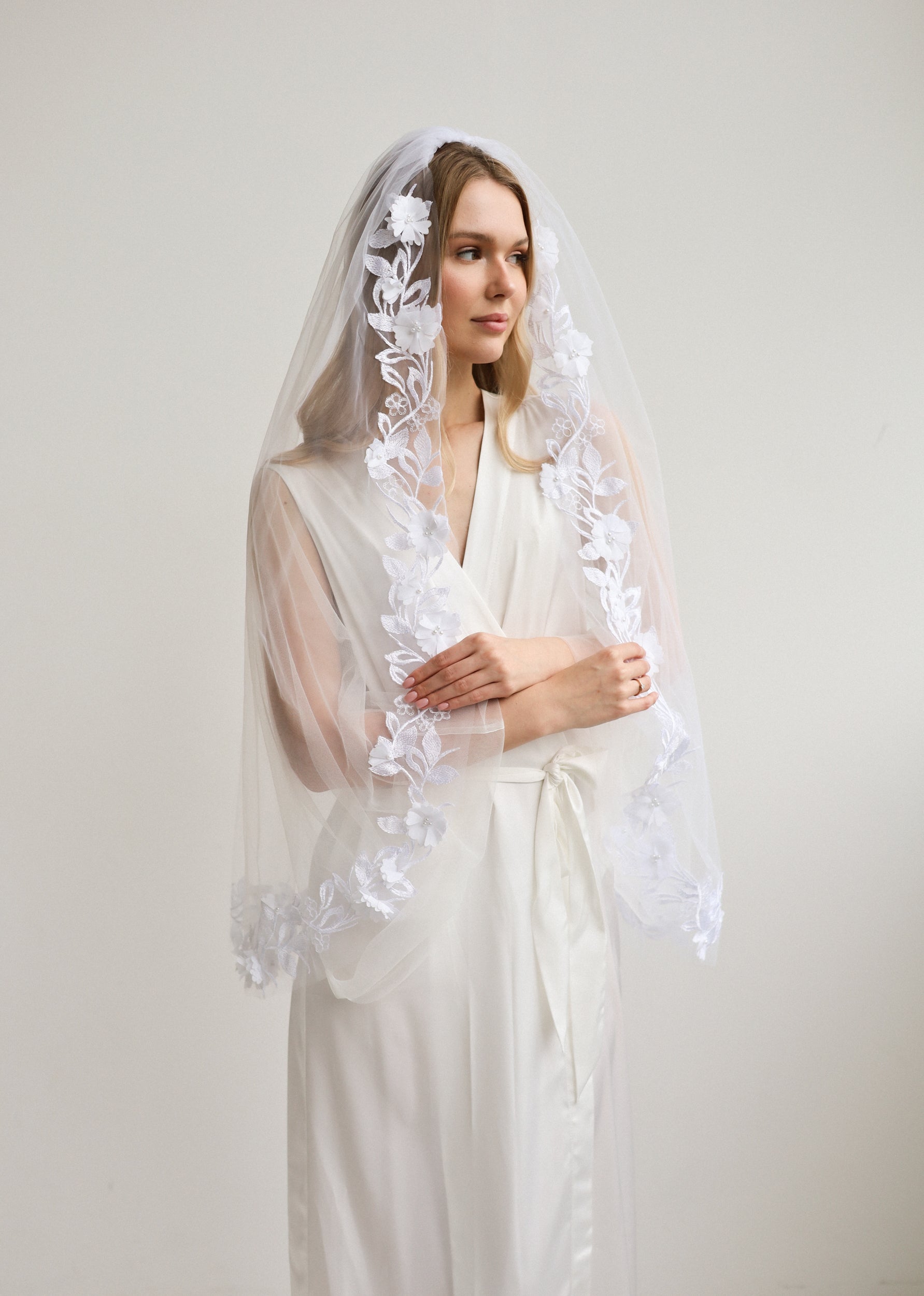 ALEXANDRA FLORAL VEIL - MariaVeils