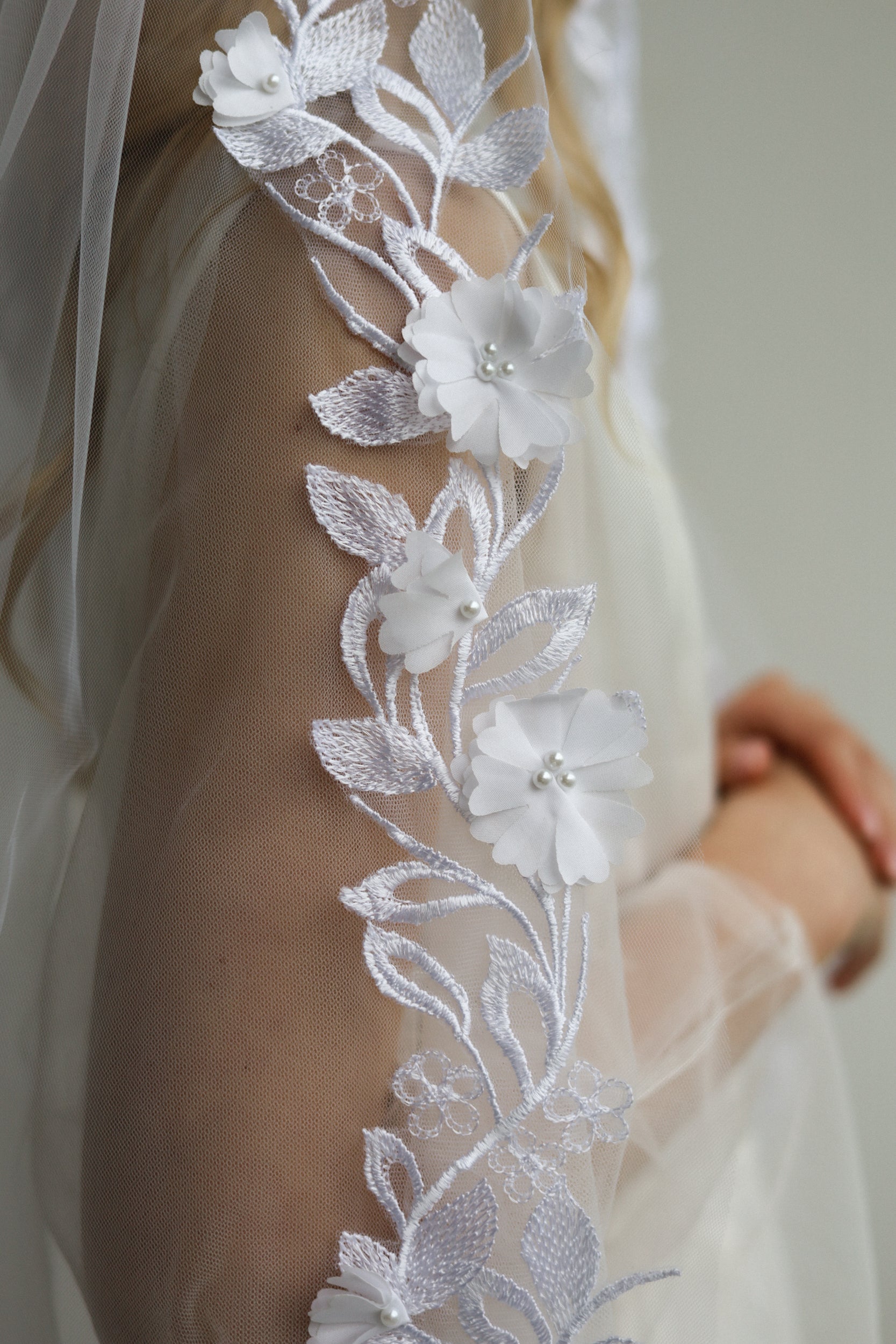 ALEXANDRA FLORAL VEIL - MariaVeils