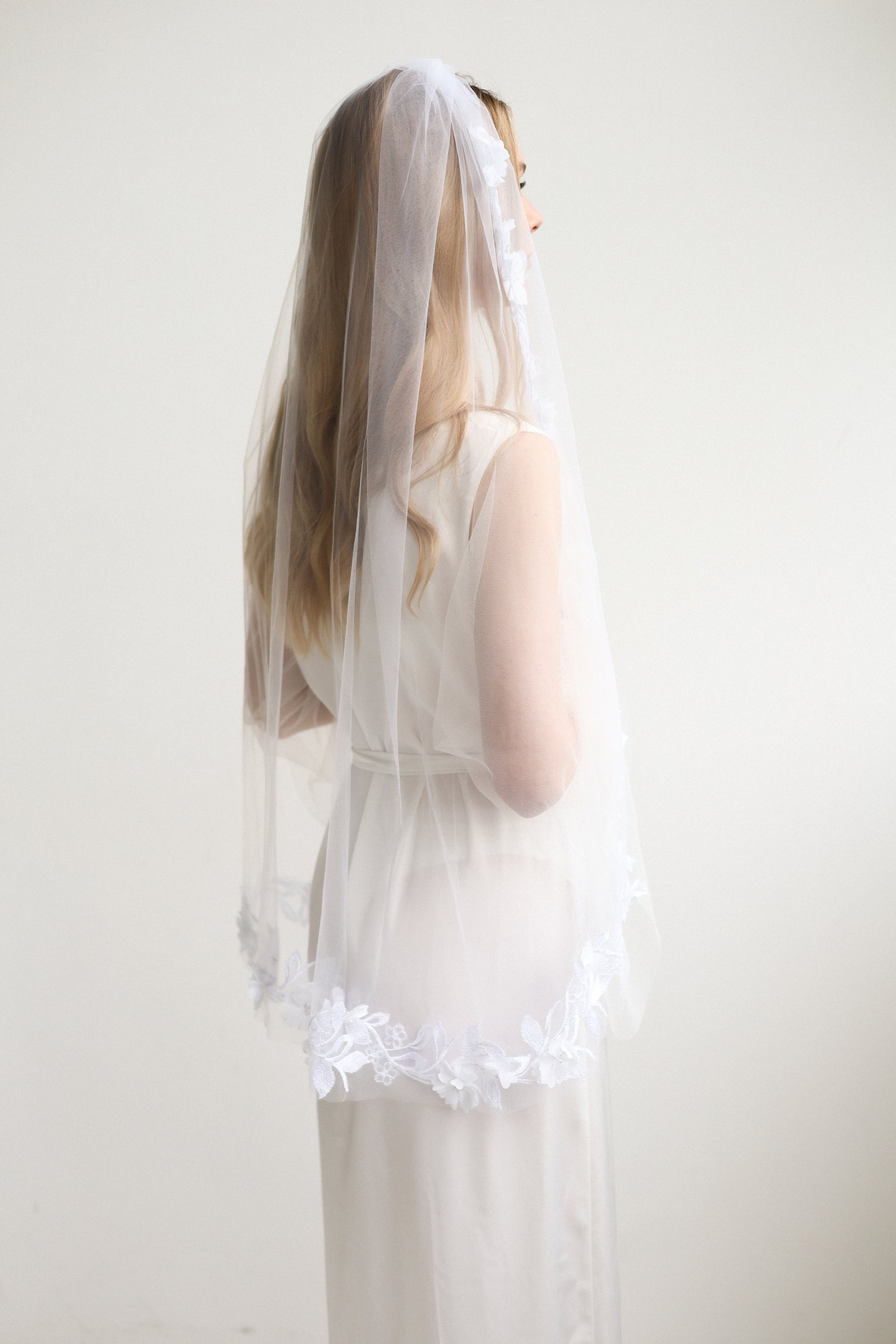 ALEXANDRA FLORAL VEIL - MariaVeils